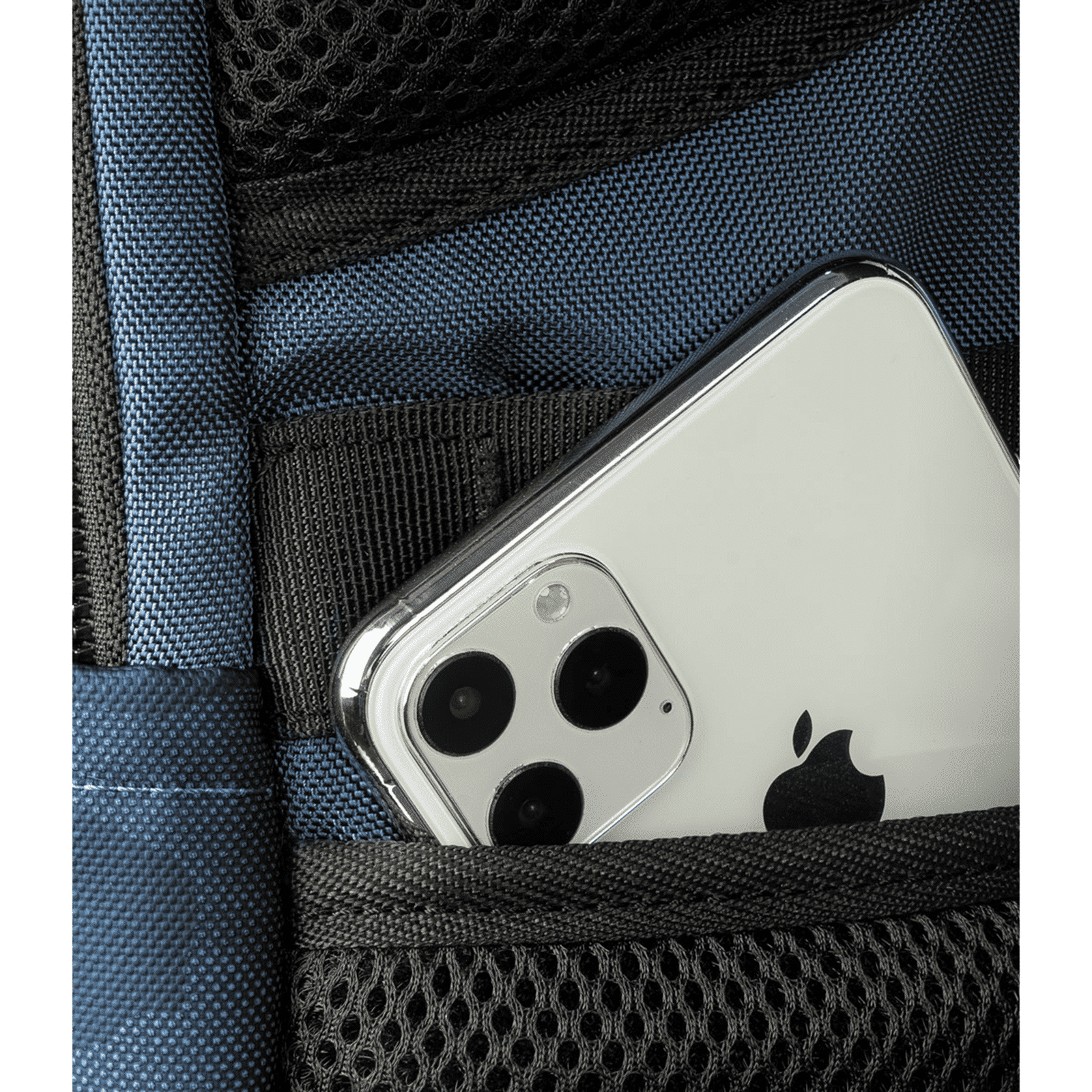 TUCANO Terras Camouflage Fabric Laptop Backpack for 15.6 & 16 Inch Laptop (Trolley Strap, Blue)_9