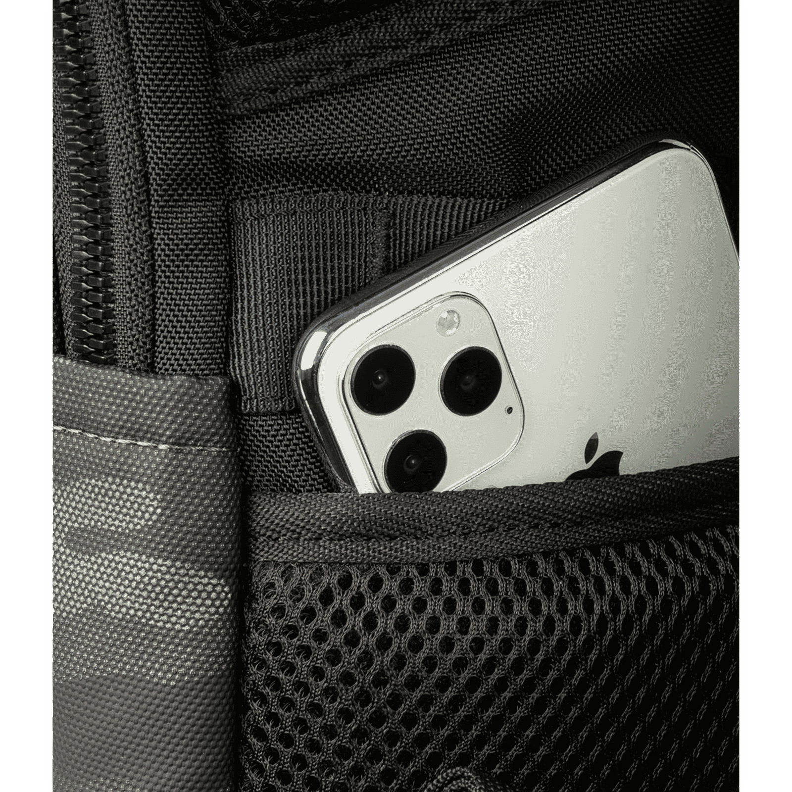 TUCANO Terras Camouflage Fabric Laptop Backpack for 15.6 & 16 Inch Laptop (Trolley Strap, Blue/Grey)_9