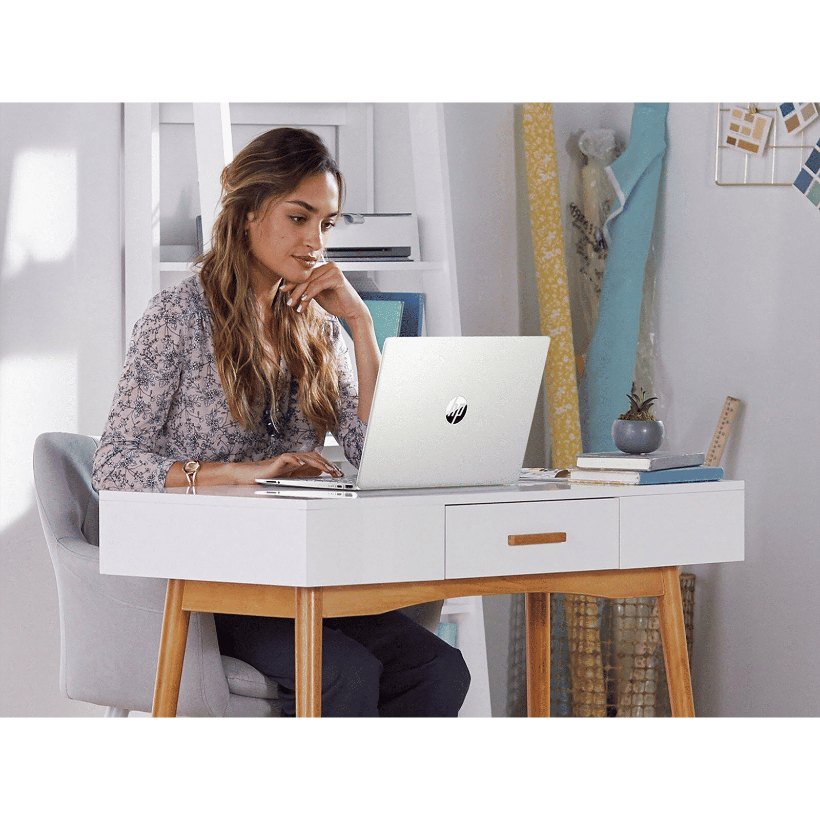 HP 15s- eq2213AU AMD Ryzen 3 (15 inch, 8GB, 512GB, Windows 11, MS Office 2021, AMD Radeon Graphics, LED Display, Natural Silver, 7G6H2PA)_8