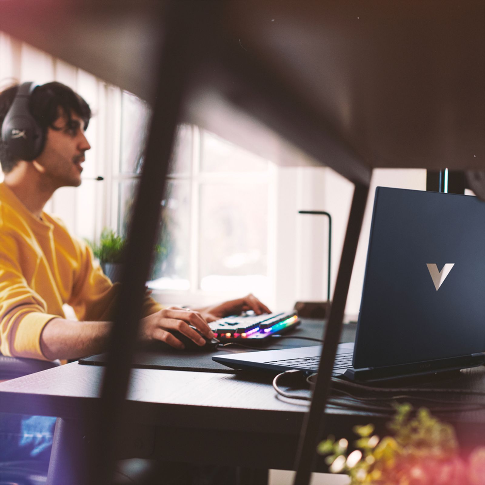 HP Victus Intel Core i5 12th Gen (15.6 inch, 8GB, 512GB, Windows 11 Home, MS Office 2021, NVIDIA GeForce RTX 2050, Full HD Display, Performance Blue, FA1098TX)_10