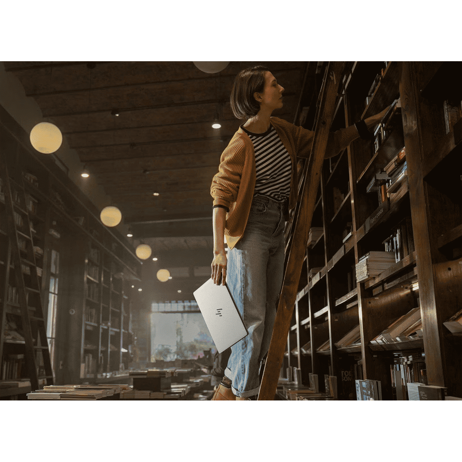 HP OmniBook 7 13-bg1456AU AMD Ryzen AI 7 Thin & Light Laptop (16GB, 512GB SSD, Windows 11 Home, 13.3 inch WQXGA IPS Display, MS Office Home 2024, Glacier Silver, 1 KG)_8