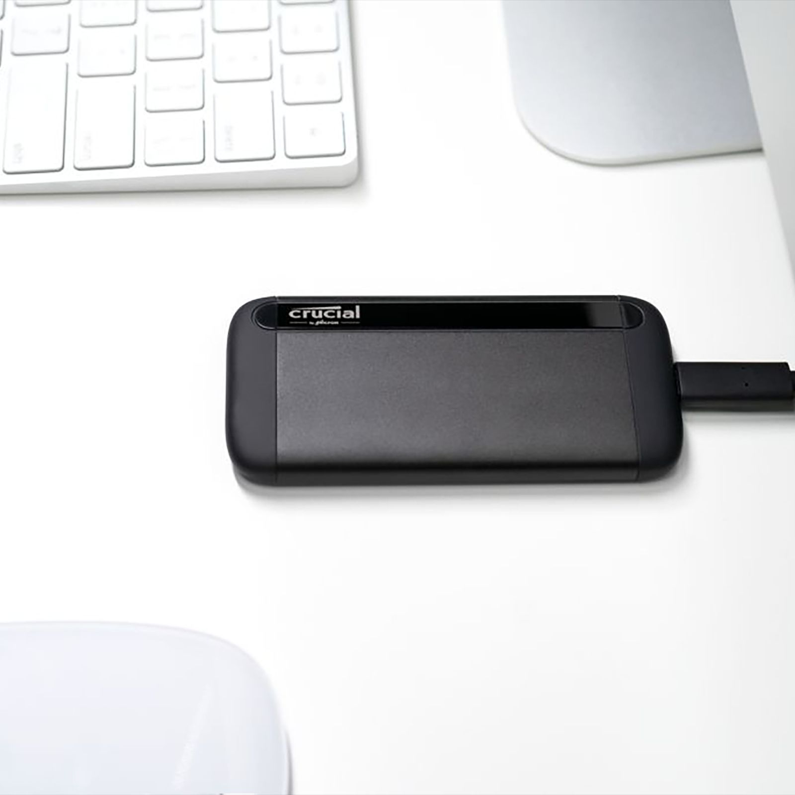 Crucial X8 2TB USB-C (3.2) Portable Solid State Drive (Shock & Vibration Resistant, Black)_5