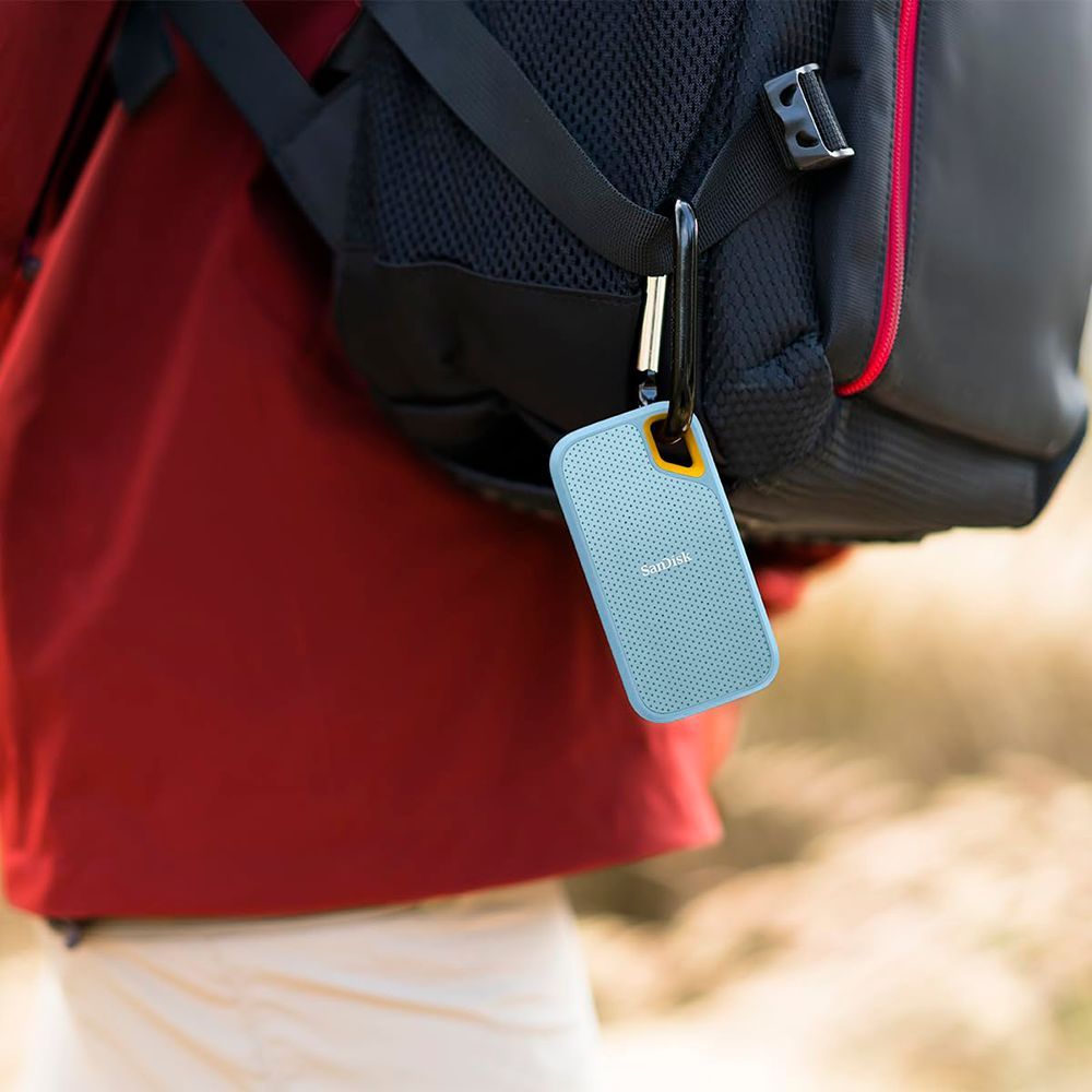 SanDisk Extreme 1TB USB Type-C (3.2) Portable Solid State Drive (Drop Protection, Sky Blue) SanDisk Extreme 1TB USB Type-C (3.2) Portable Solid State Drive (Drop Protection, Sky Blue)_6