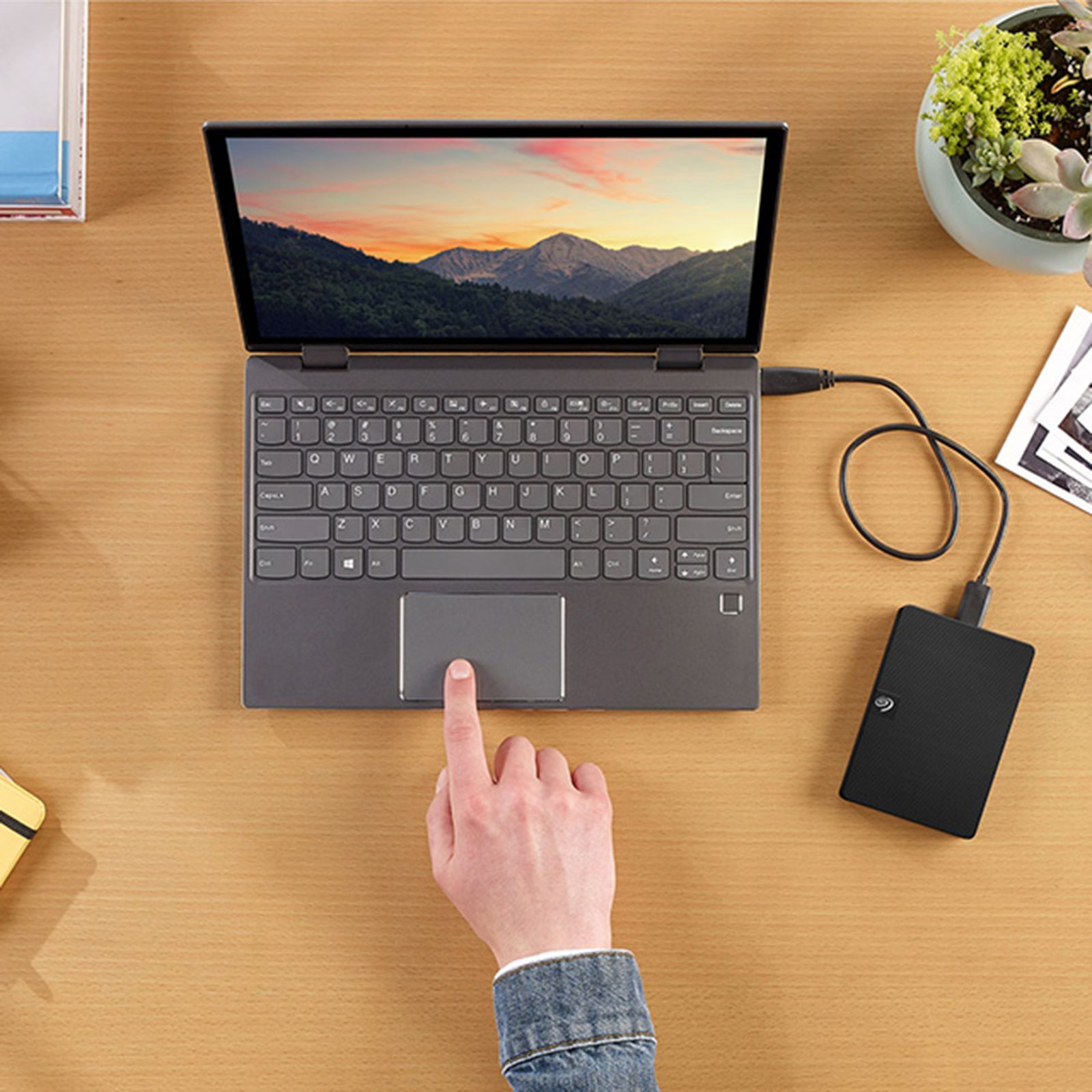 Seagate Expansion 2TB USB micro-B Portable Hard Disk Drive (Lightning-Fast File Transfer Speed, Black)_10