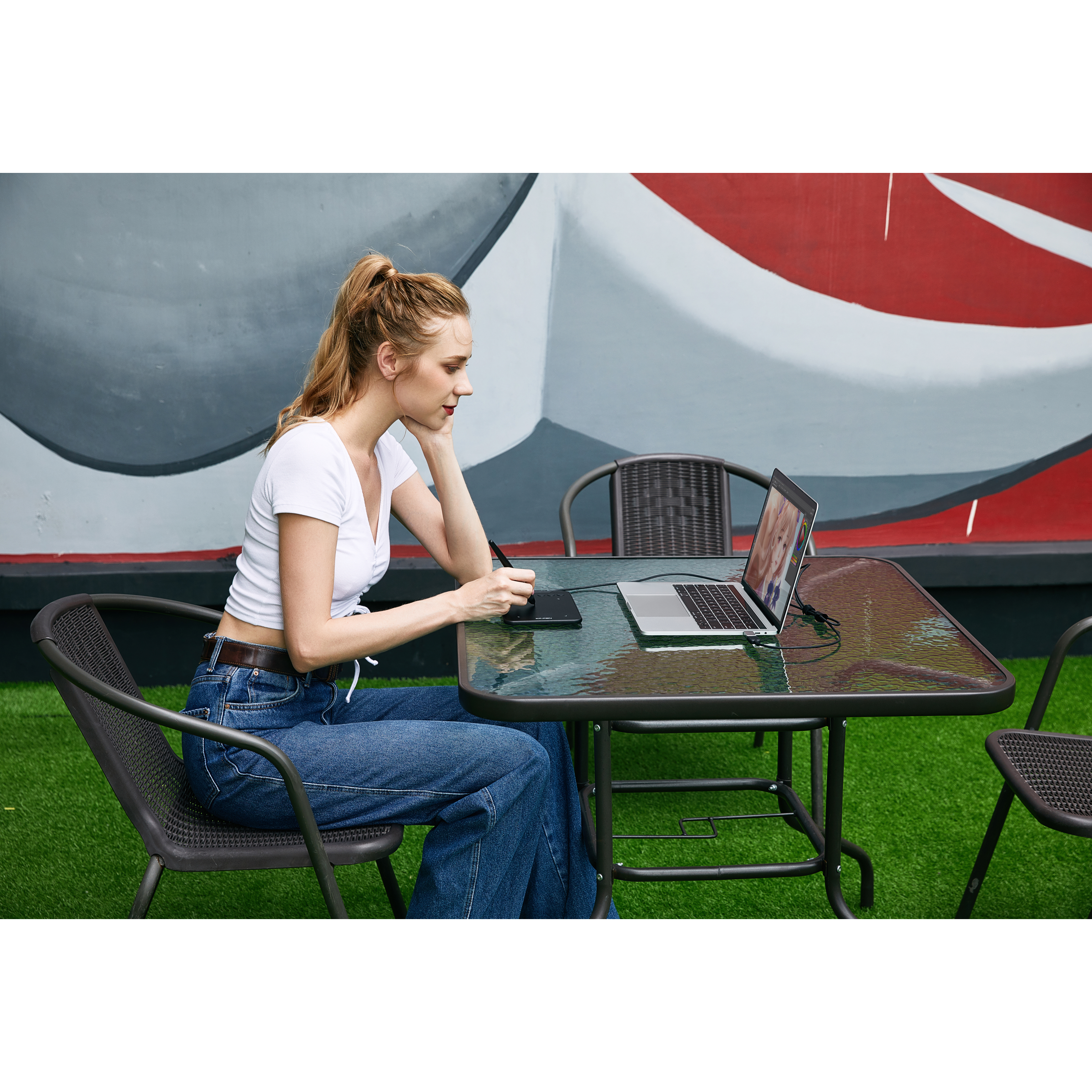 XP pen Deco Mini 4 Graphics Tablet (5 Inch, Black)_5