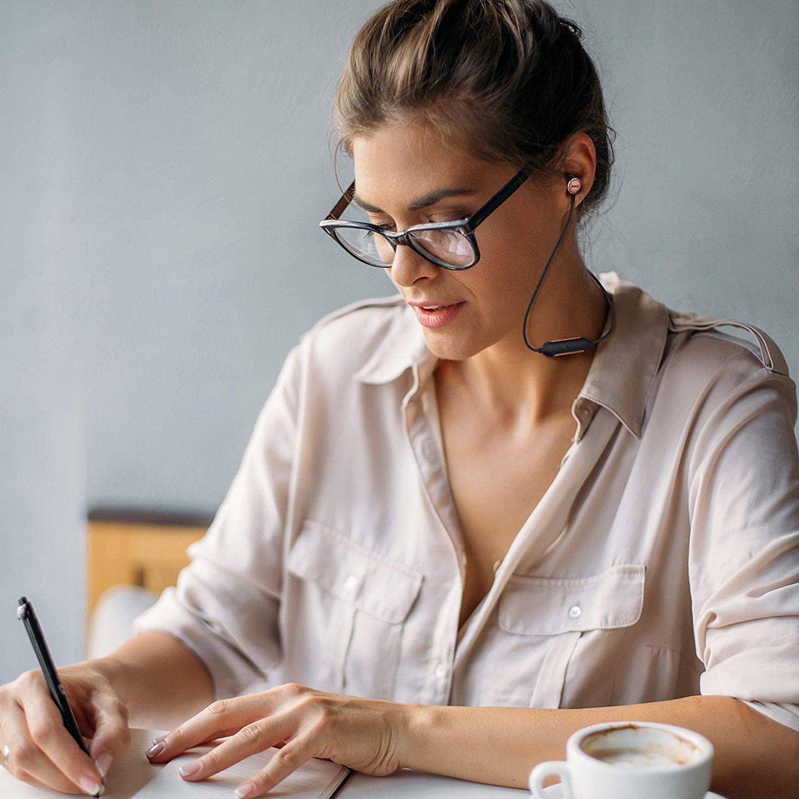 SAMSUNG AKG Y100 GP-Y100HAHHBAC Neckband (Multi-Point Connectivity, Blue)_9