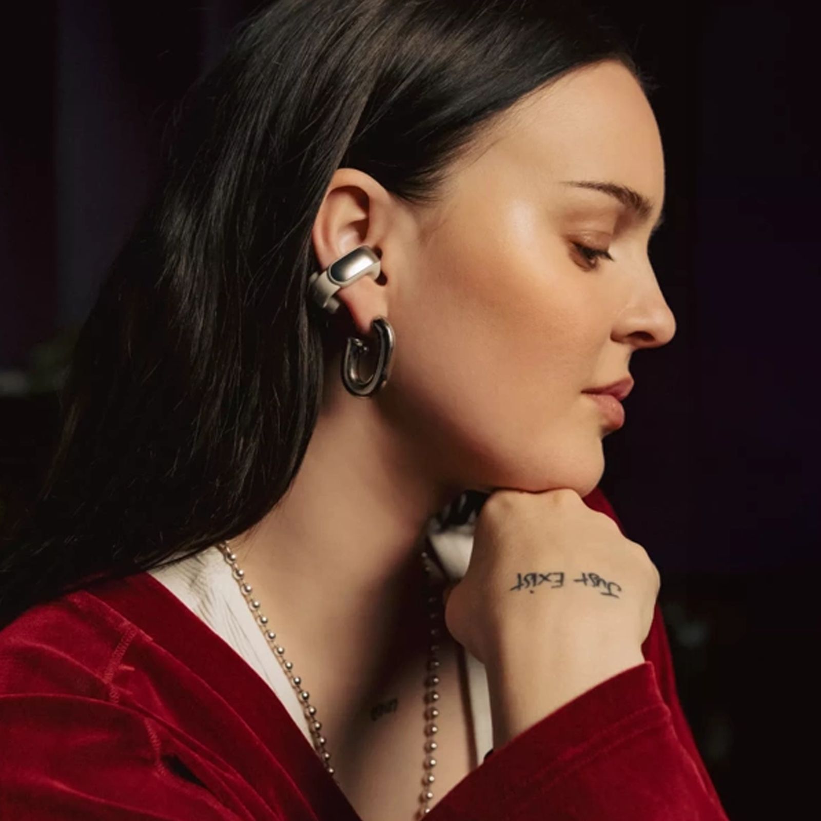 BOSE Ultra Open TWS Earbuds (IPX4 Water and Sweat Resistant, Upto 7.5 Hours Playback, White Smoke) BOSE Ultra Open TWS Earbuds (IPX4 Water and Sweat Resistant, Upto 7.5 Hours Playback, White Smoke)_10