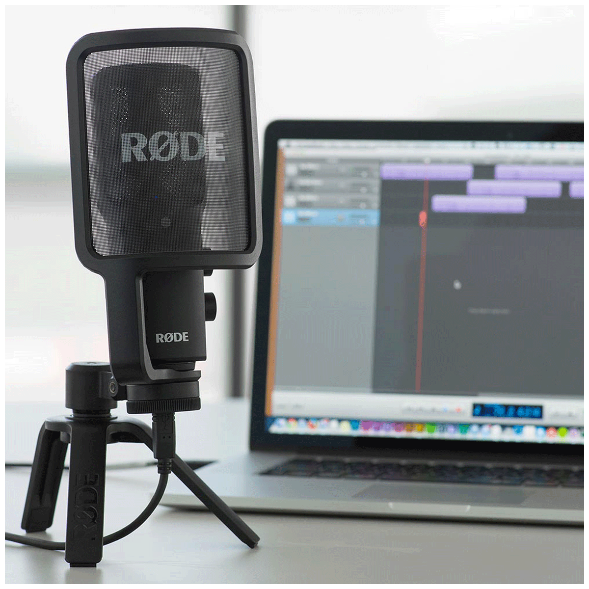 RODE NT-USB 3.5 Jack & USB Wired Microphone with Professional Pop Filter (Black) RODE NT-USB 3.5 Jack & USB Wired Microphone with Professional Pop Filter (Black)_12