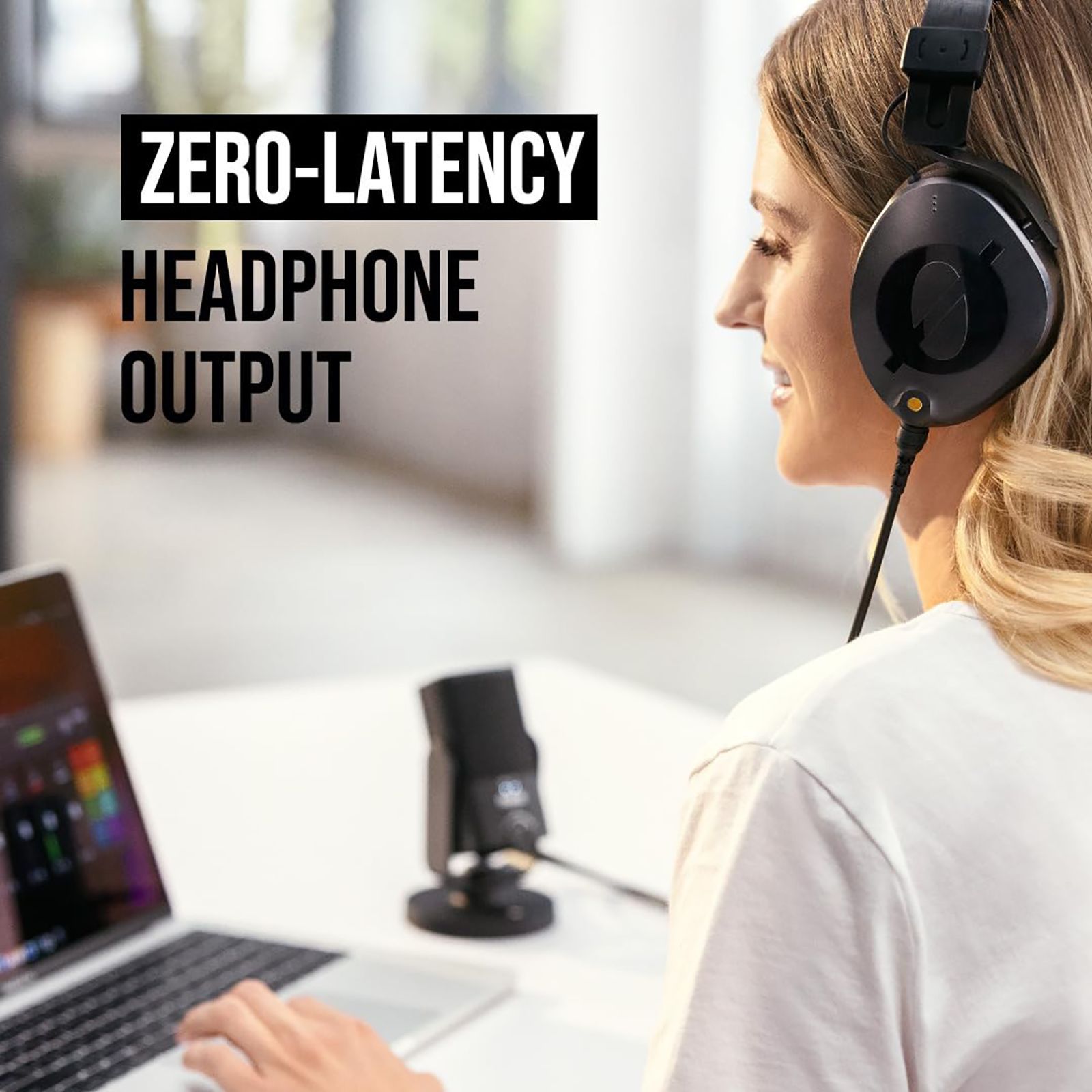 RODE NT-USB Mini 3.5 Jack Wired Microphone with 360 Degree Range Pickup (Black)_6