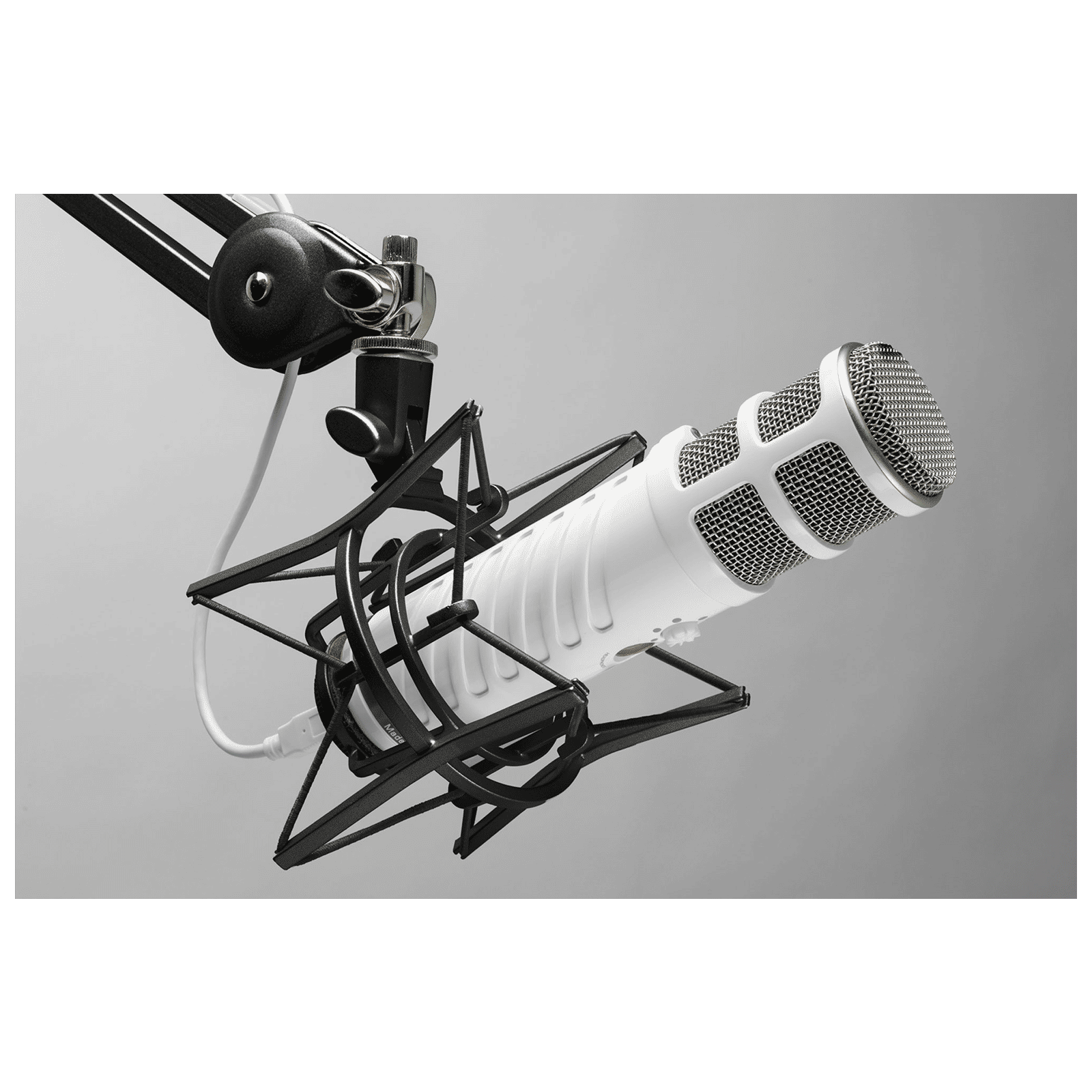 RODE Podcaster USB Wired Microphone with Broadcast Quality Audio (White & Gold)_4