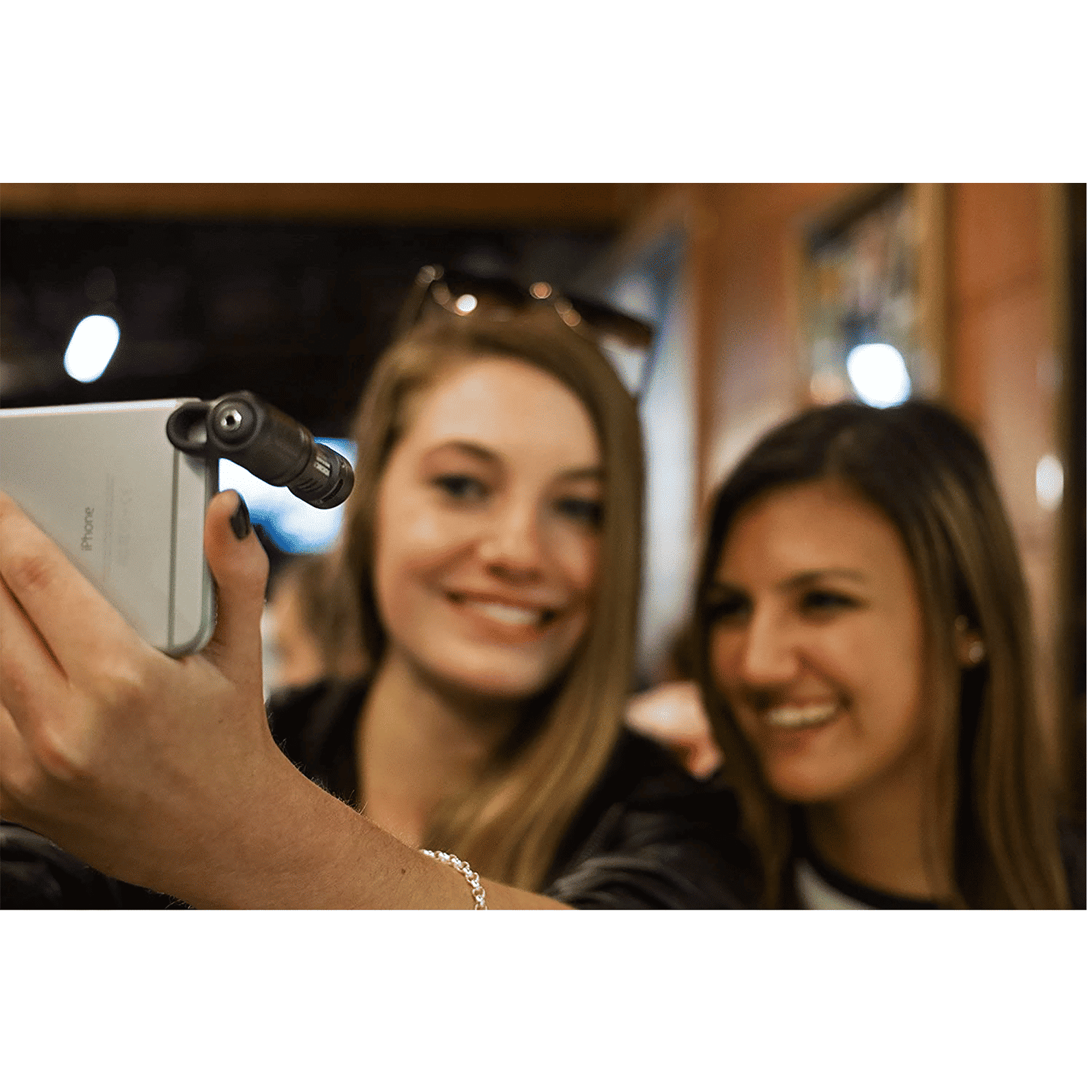 RODE VideoMic Me 3.5 Jack Wired Microphone with Compact & Lightweight (Black) RODE VideoMic Me 3.5 Jack Wired Microphone with Compact & Lightweight (Black)_16