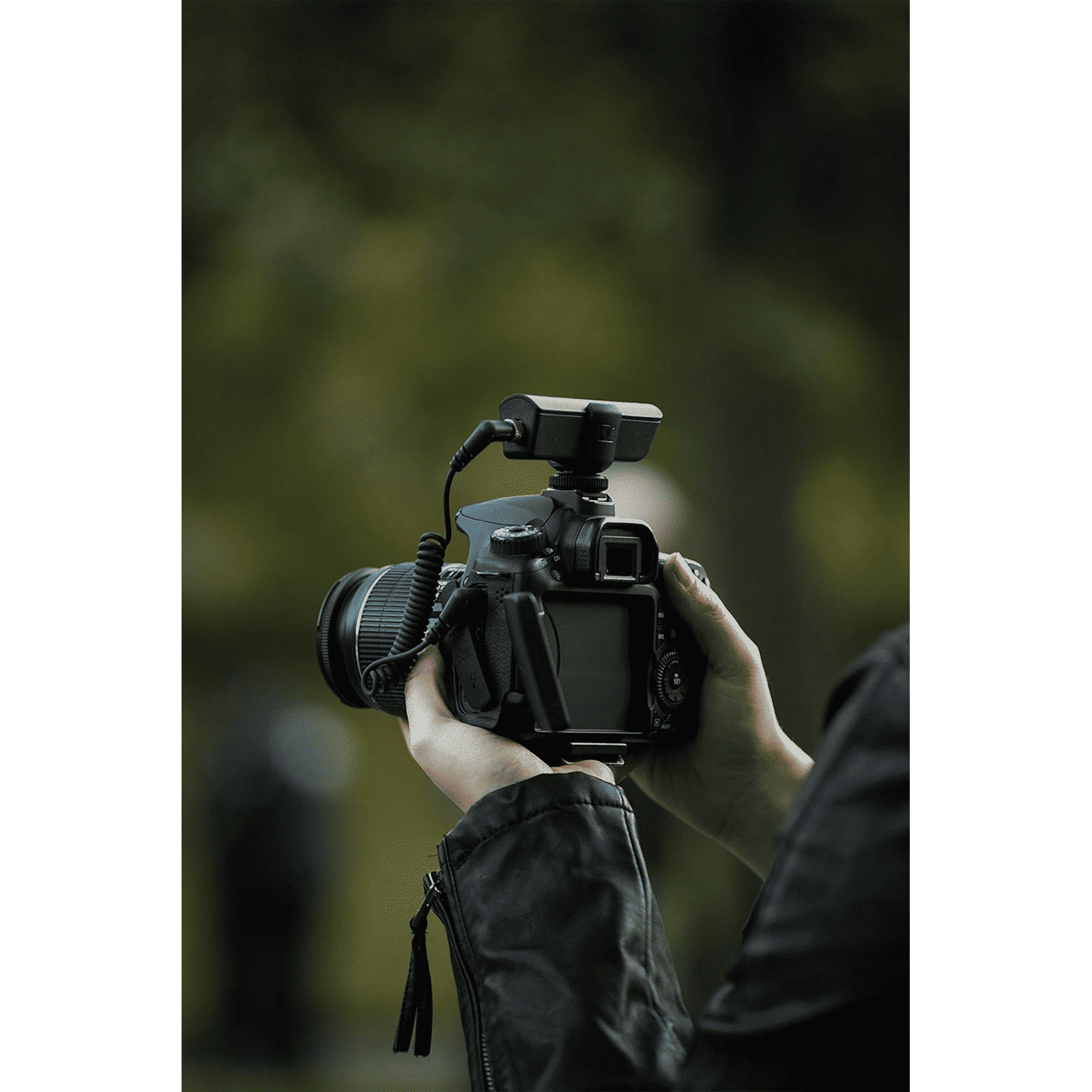 SENNHEISER XSW-D Type C & 3.5 Jack Wireless Microphone with 2.4GHz Transmission Technology (Black)_9