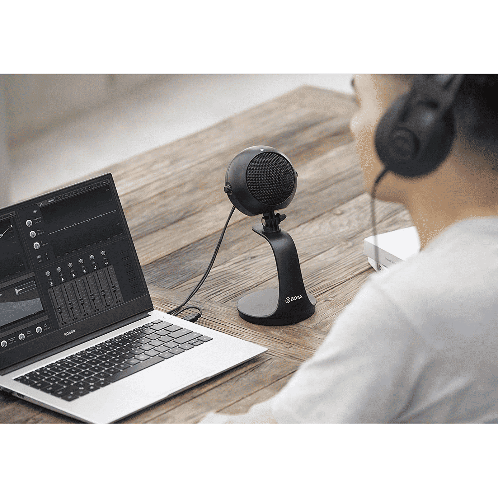 Boya Type C & 3.5 Jack Wired Microphone with Mute Function (Black)_6