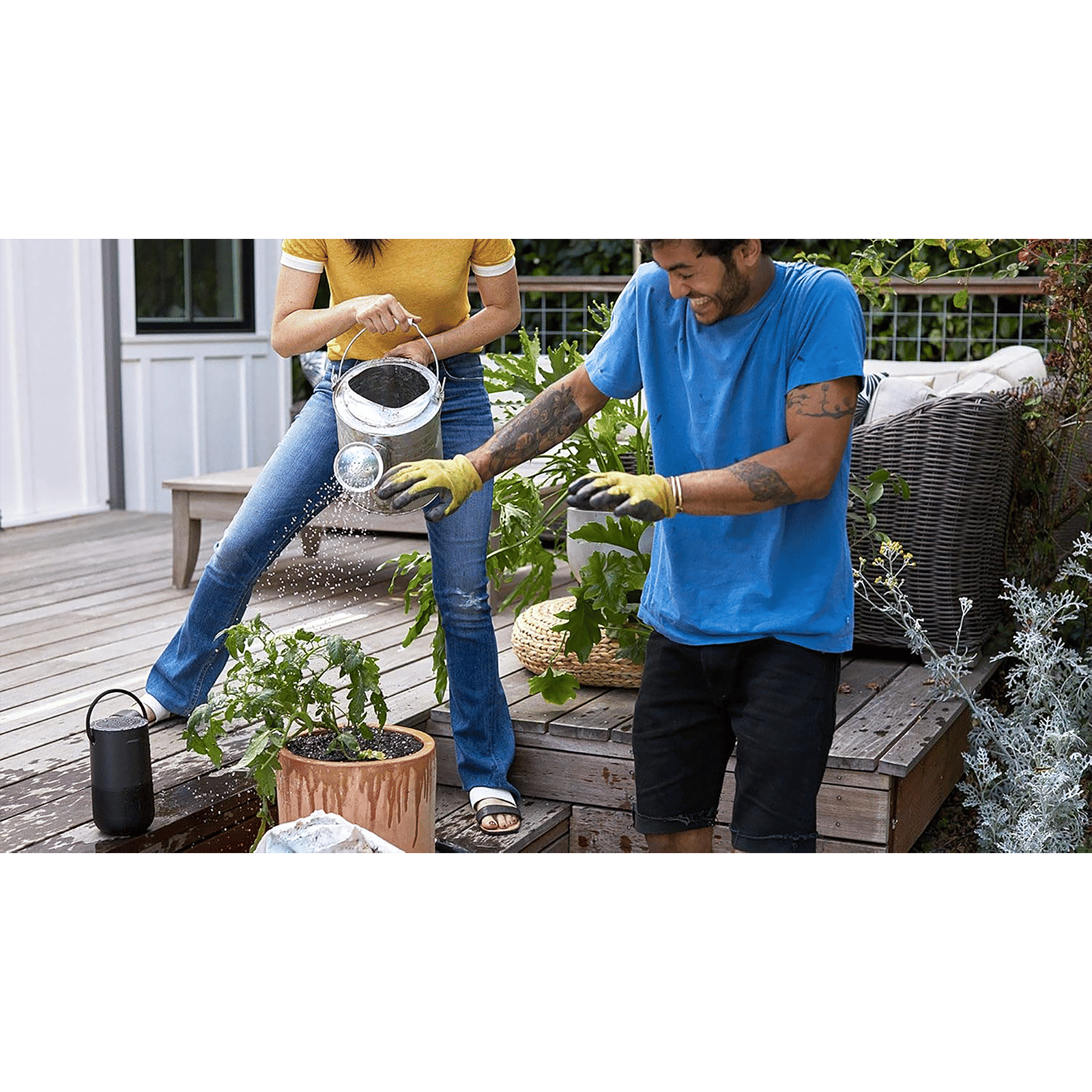 BOSE with Built-in Alexa & Google Assistant Smart Wi-Fi Speaker (Touch Control, Triple Black)_10