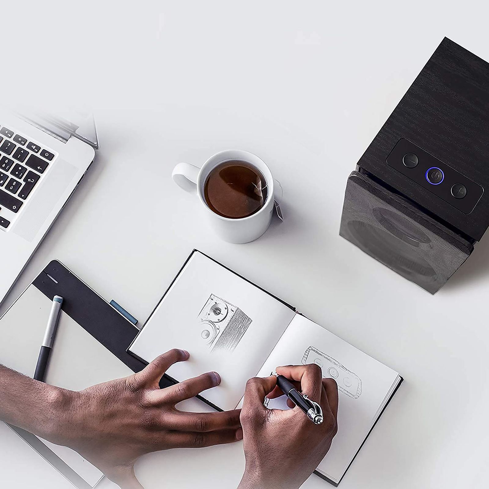 EDIFIER 10W RMS Multimedia Speaker (Classic Wooden Enclosure, 2.0 Channel, Black)_9