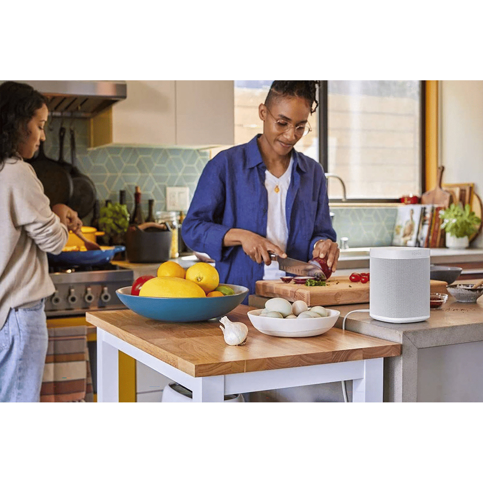 SONOS One (2nd Gen) with Voice Assistant Smart Wi-Fi Speaker (Deep Bass Sound, White)_10