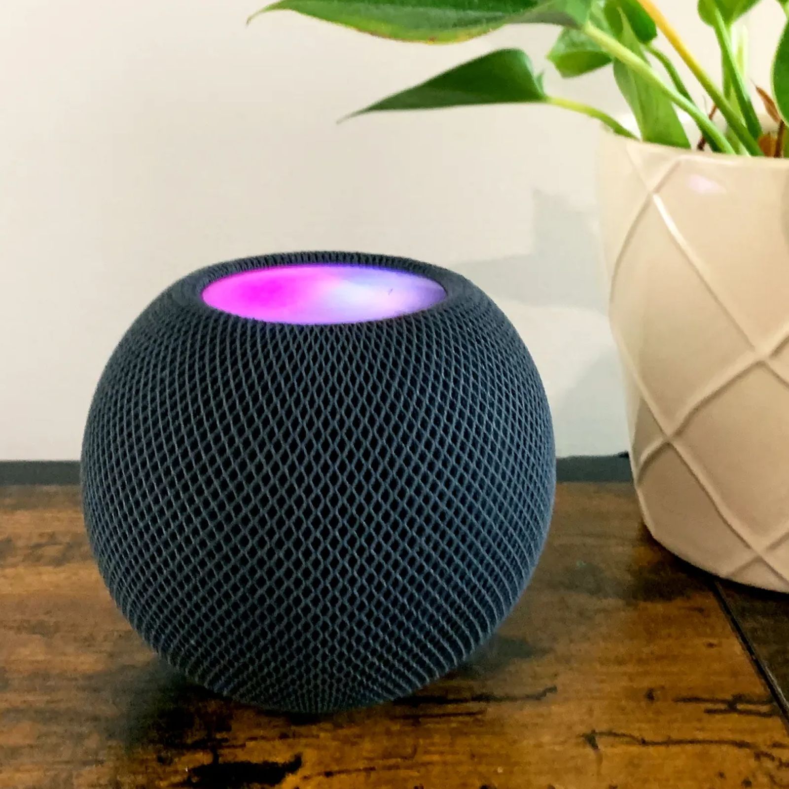 Apple HomePod Mini With Built-in Siri Smart Wi-Fi Speaker (360-Degree Audio, Midnight)_5