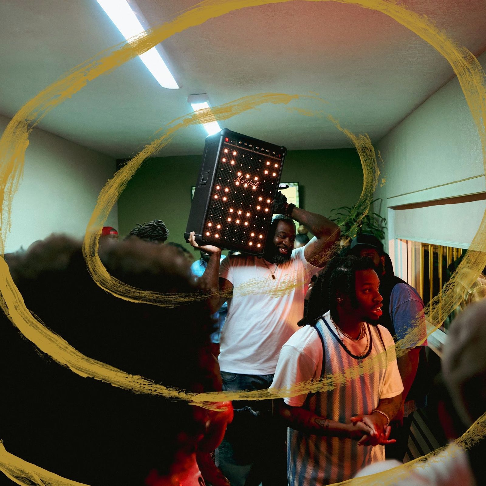 Marshall BROMLEY 750 442W Bluetooth Party Speaker (Integrated Stage Lights, Stereo Channel, Black & Brass)_10