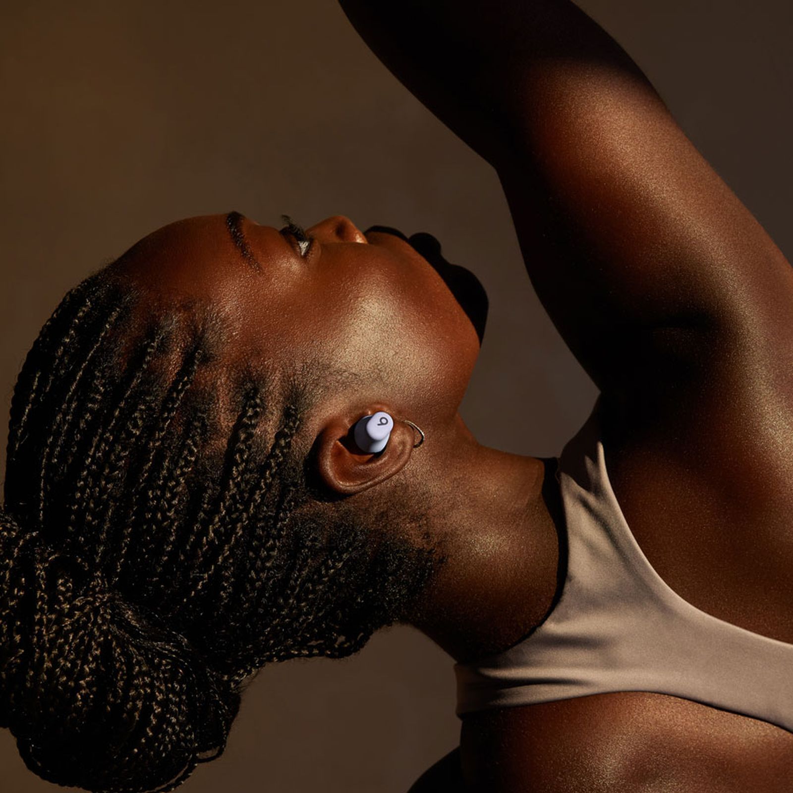 beats Solo TWS Earbuds with Passive Noise Isolation (18 Hours Playback, Arctic Purple)_7