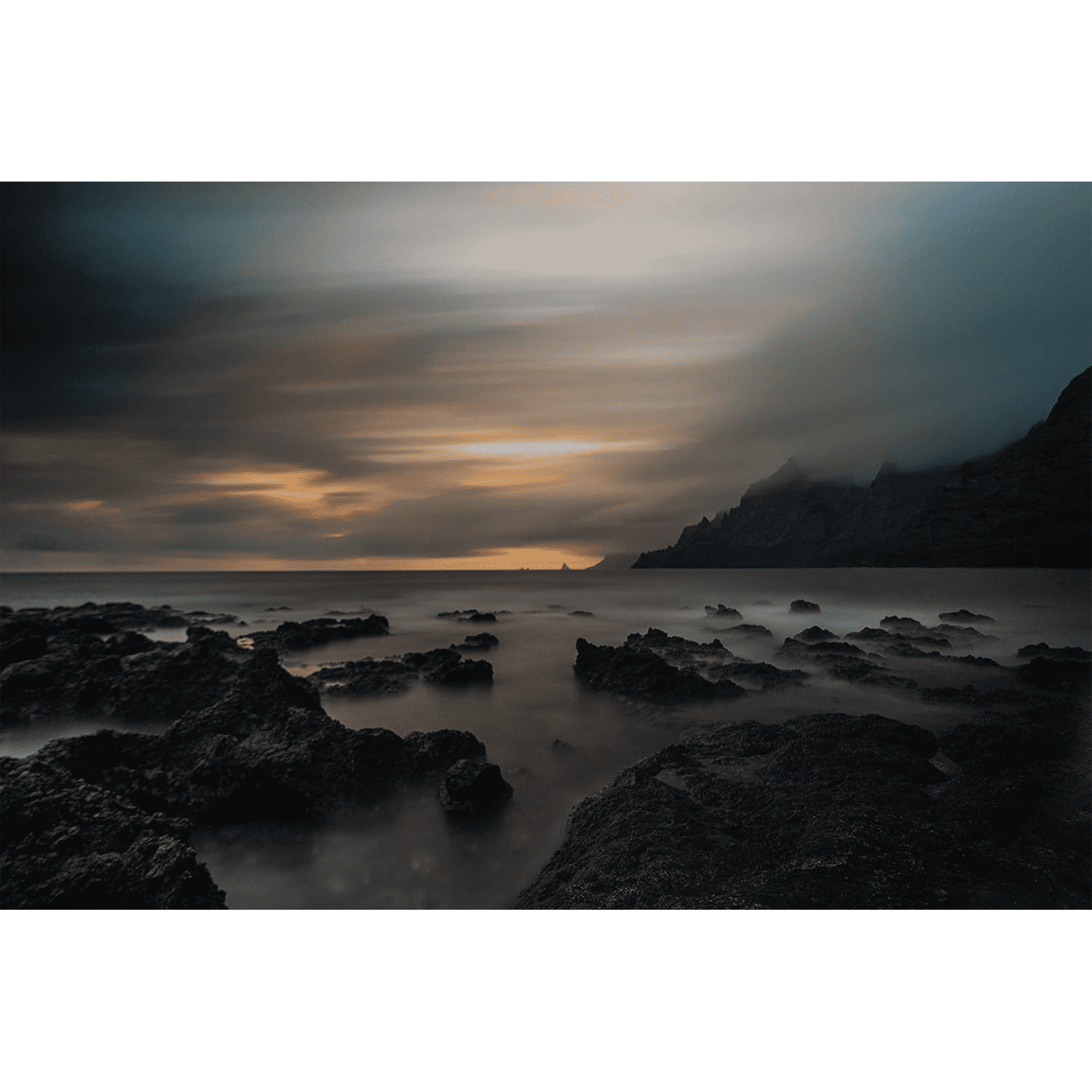 Tamron Di III RXD 17-28mm f/2.8 - f/22 Wide-Angle Zoom Lens for SONY E Mount (Moisture Resistant) Tamron Di III RXD 17-28mm f/2.8 - f/22 Wide-Angle Zoom Lens for SONY E Mount (Moisture Resistant)_9