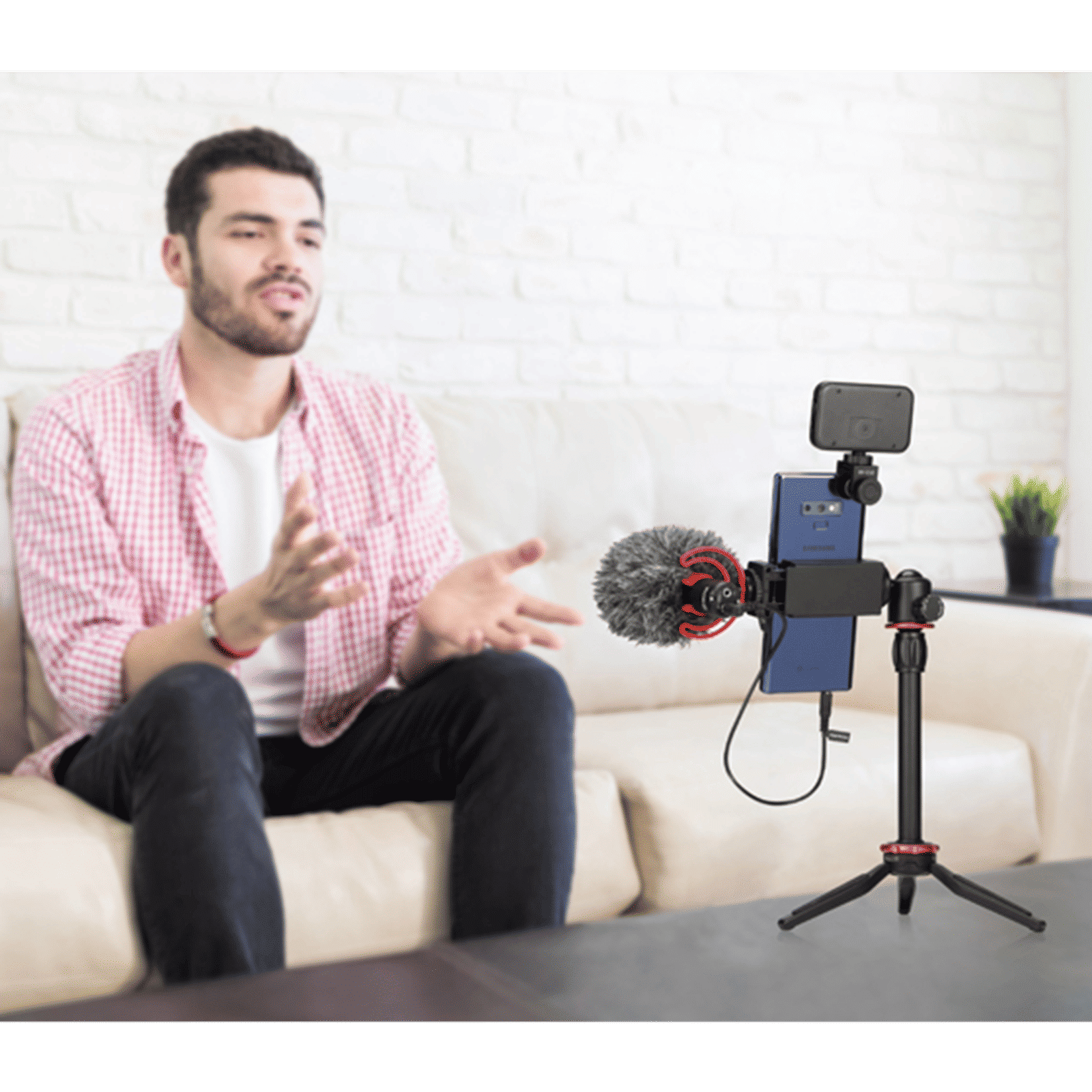 Boya BY-VG350 25cm Adjustable Mini Tripod for Mobile with Mic (Super Cardioid Polar Pattern, Black)_6