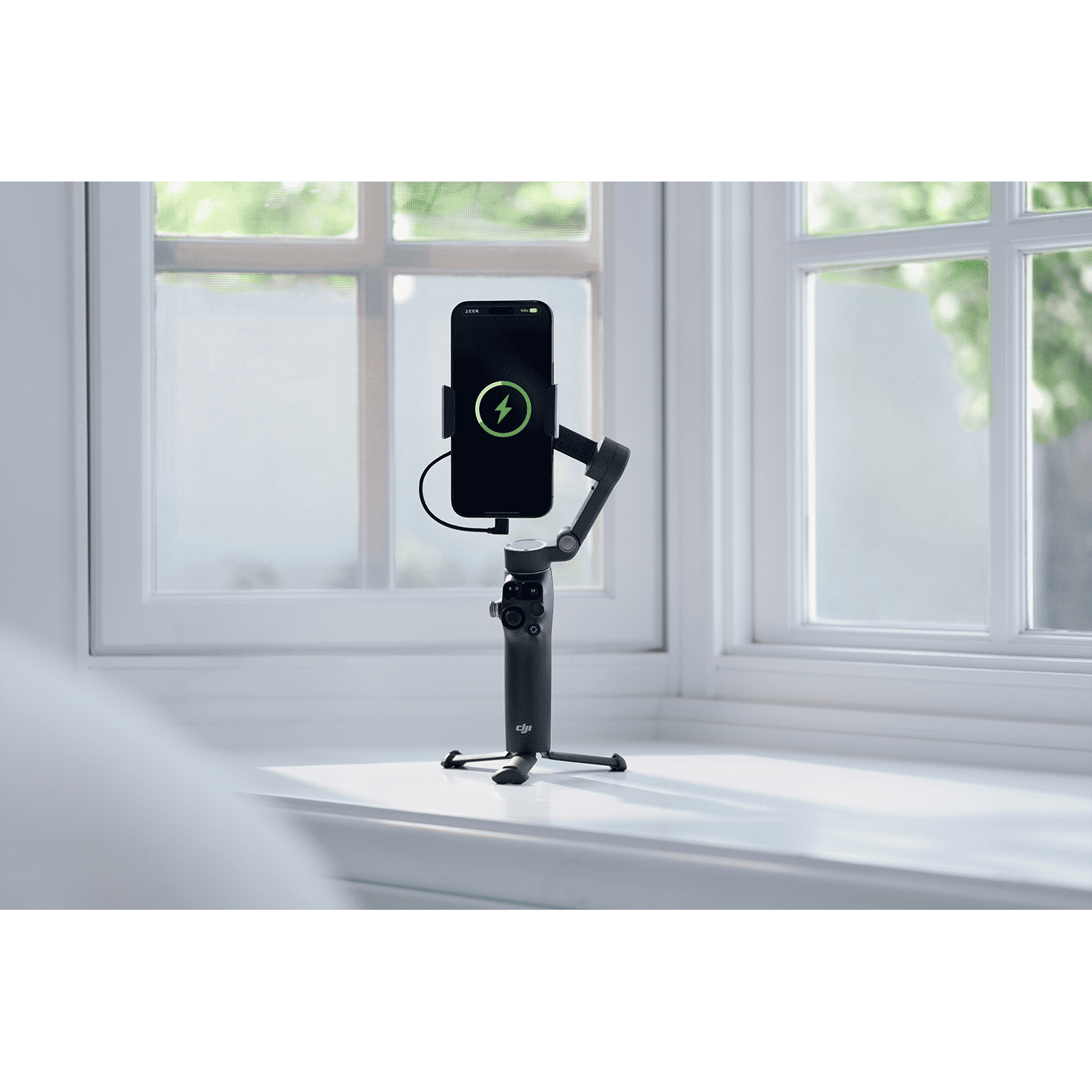 DJI OSMO 8 3-Axis Gimble for Mobile (Active Track 7.0, Black) DJI OSMO 8 3-Axis Gimble for Mobile (Active Track 7.0, Black)_14