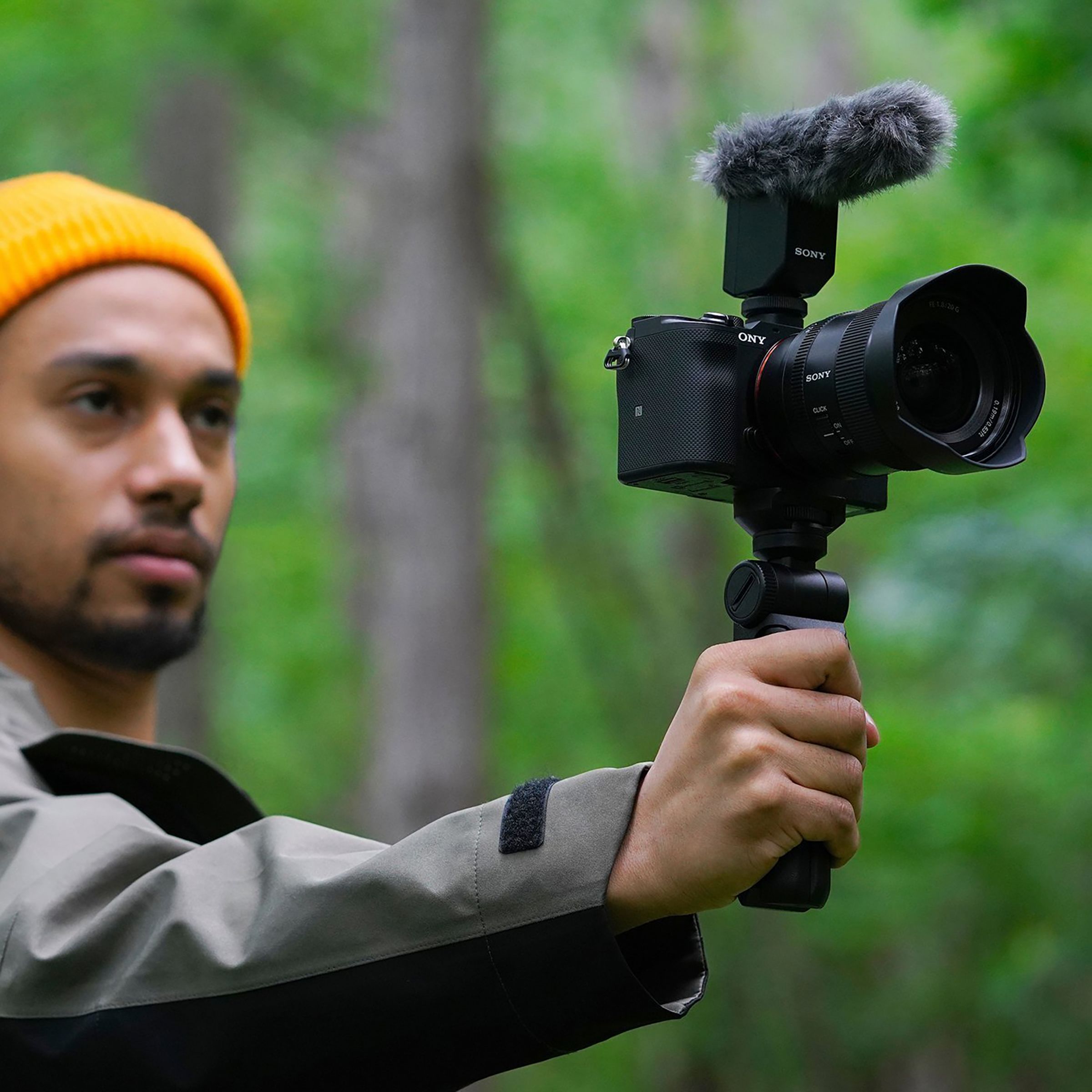 SONY Alpha 7C 24.2MP Mirrorless Camera (Body Only, 35.6 x 23.8 mm Sensor, Real Time Eye Auto Focus) SONY Alpha 7C 24.2MP Mirrorless Camera (Body Only, 35.6 x 23.8 mm Sensor, Real Time Eye Auto Focus)_9