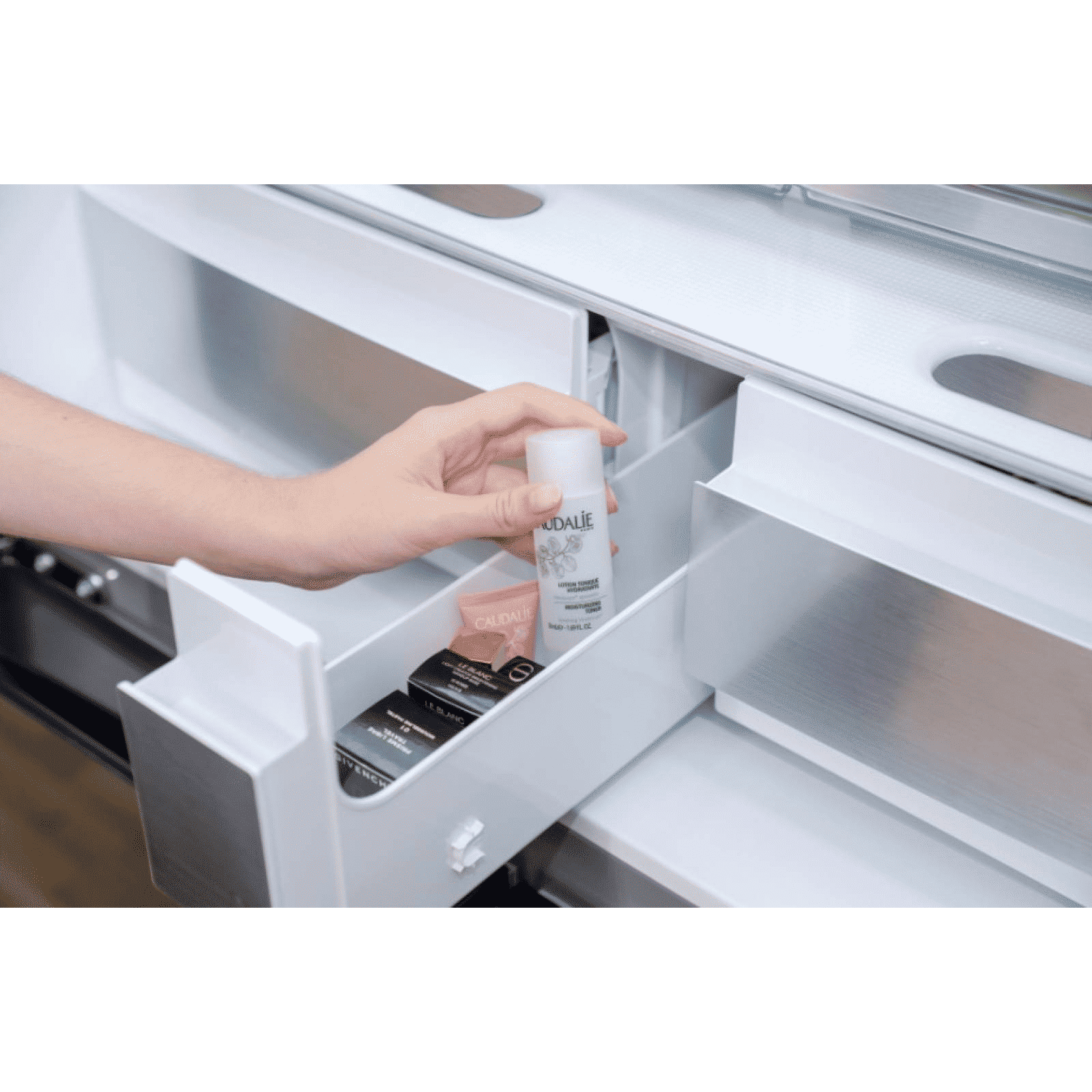 TOSHIBA 650 Litres Frost Free French Door Convertible Refrigerator with 3 Independent Cooling Technology (GR-RF646WE-PGI, Blue Glass)_17