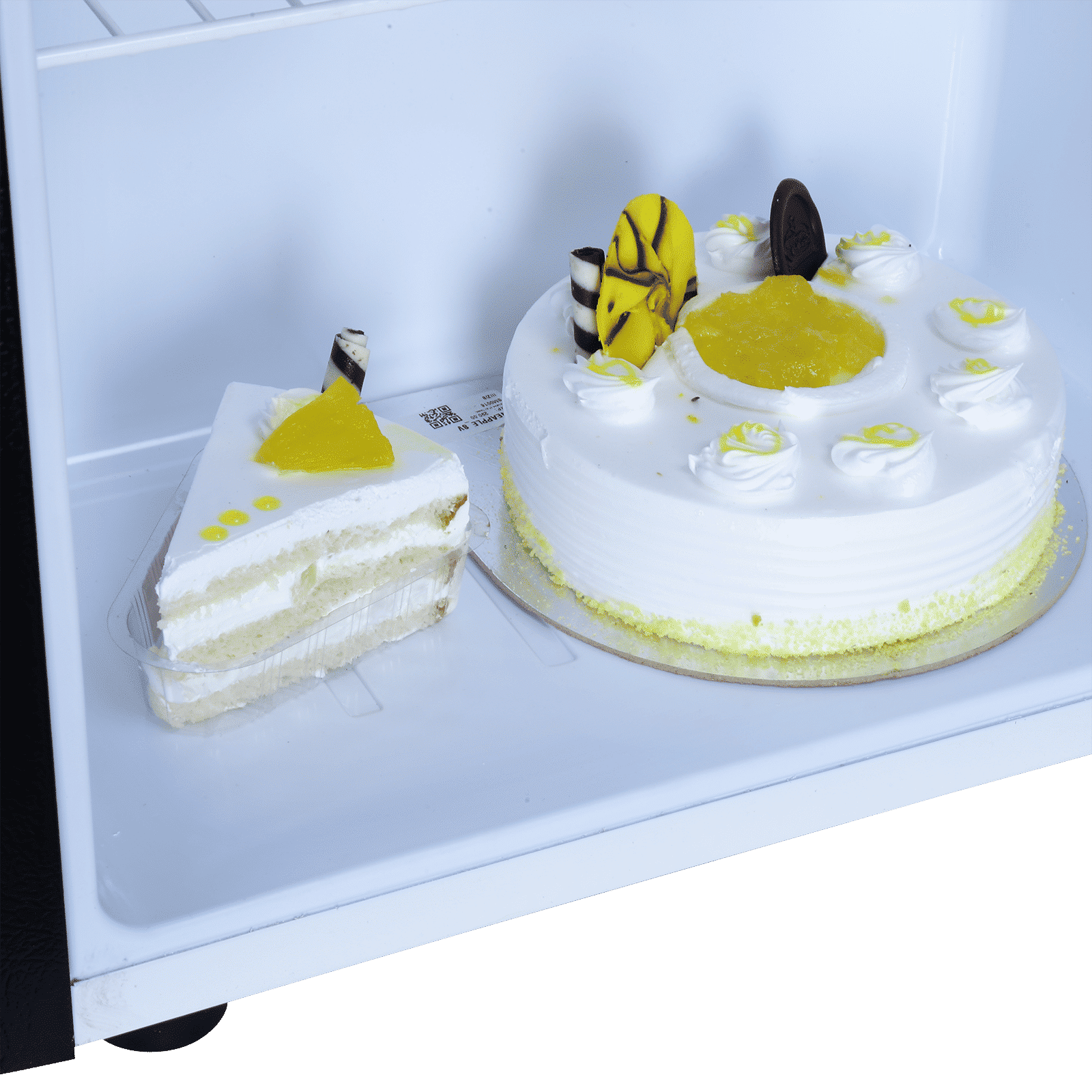 Croma 45 Litres 2 Star Direct Cool Single Door Refrigerator with Reversible Door ( Black) Croma 45 Litres 2 Star Direct Cool Single Door Refrigerator with Reversible Door ( Black)_11