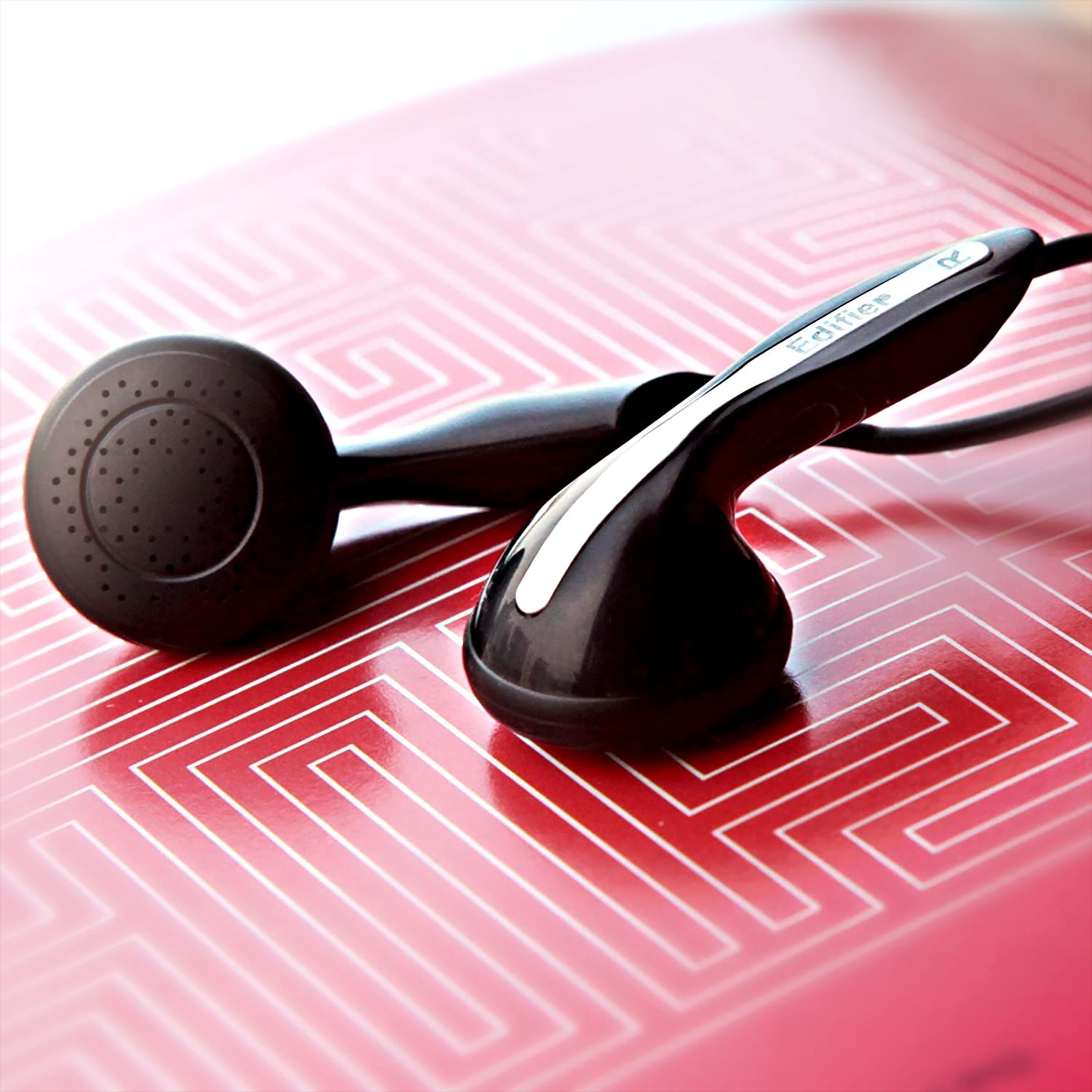 EDIFIER H180 Wired Earphone Without Mic (In Ear, Black)_4