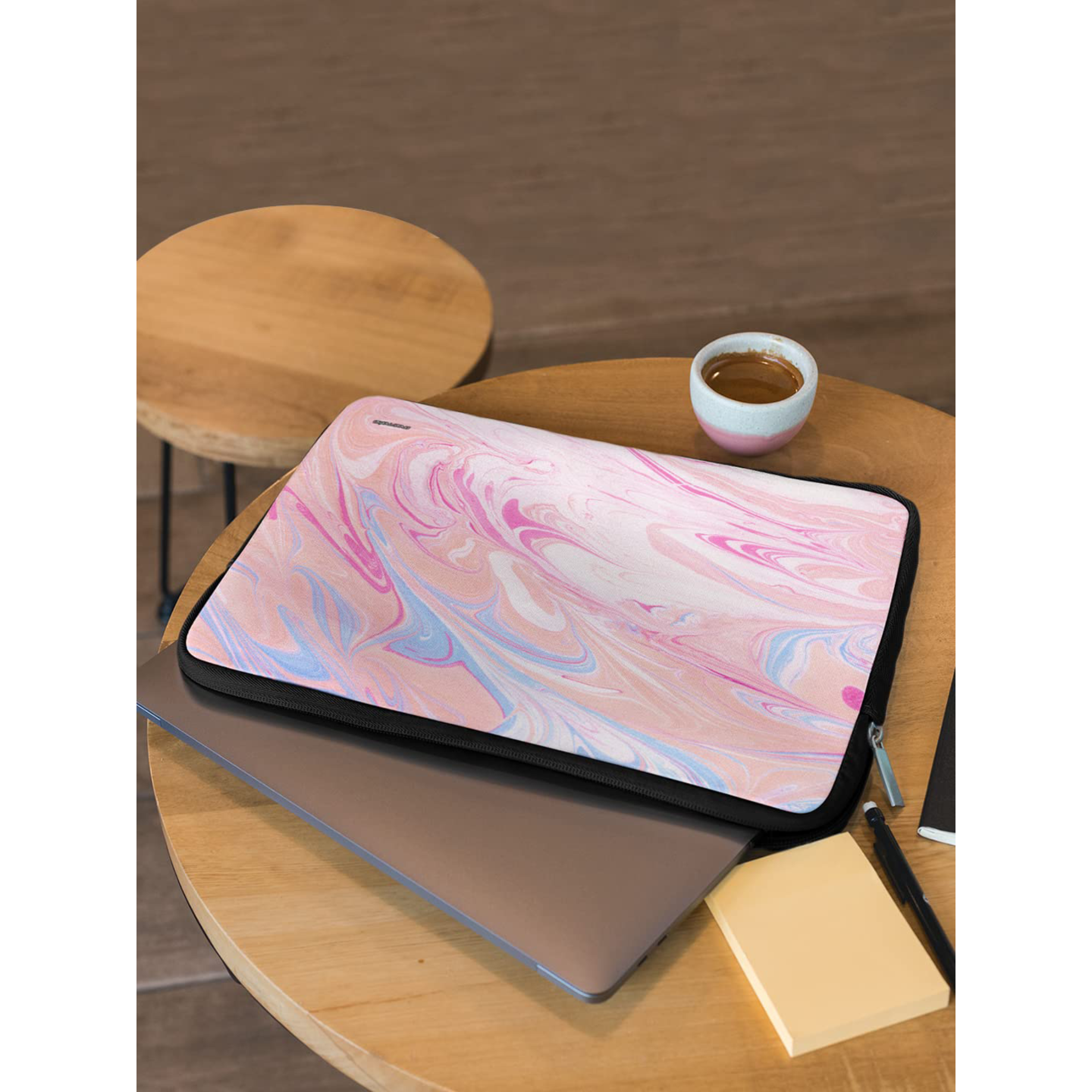 macmerise Marble Petal Pink Neoprene Sleeve for 15 Inch Laptop (Sleek And Lightweight, L15SLEVSM2454, Multicolor) macmerise Marble Petal Pink Neoprene Sleeve for 15 Inch Laptop (Sleek And Lightweight, L15SLEVSM2454, Multicolor)_4