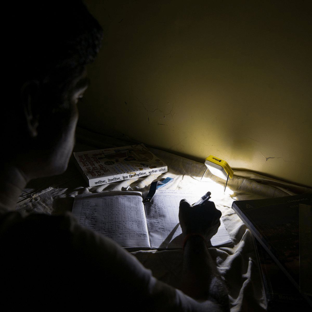 Agni Solar Mini Light 1 0.3 Watts Solar LED Light (2 Brightness Modes, AG-001, Yellow)_8