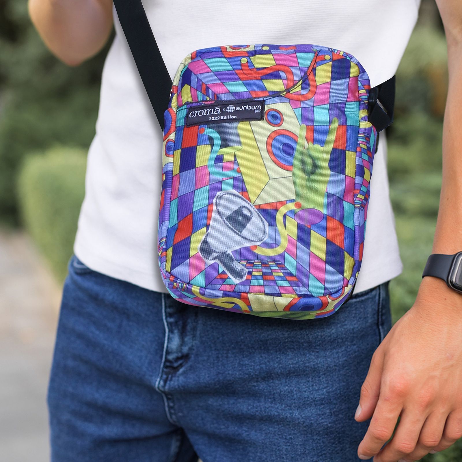 Croma Sunburn Edition Sling Bag (Lightweight, Multi Color) Croma Sunburn Edition Sling Bag (Lightweight, Multi Color)_7