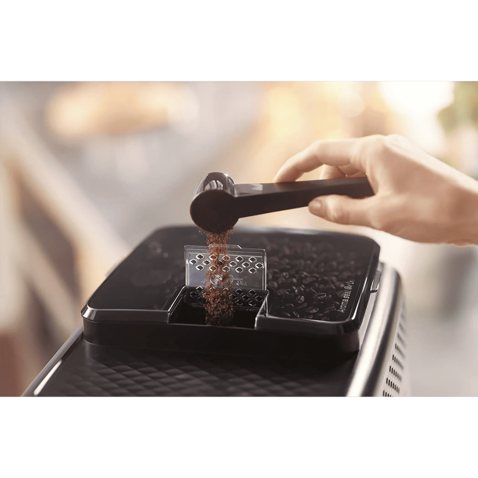 PHILIPS 2200 Series 1500 Watt Automatic Espresso, Hot Water,Coffee & Cappuccino Coffee Maker with Aroma Extract (Black)_9