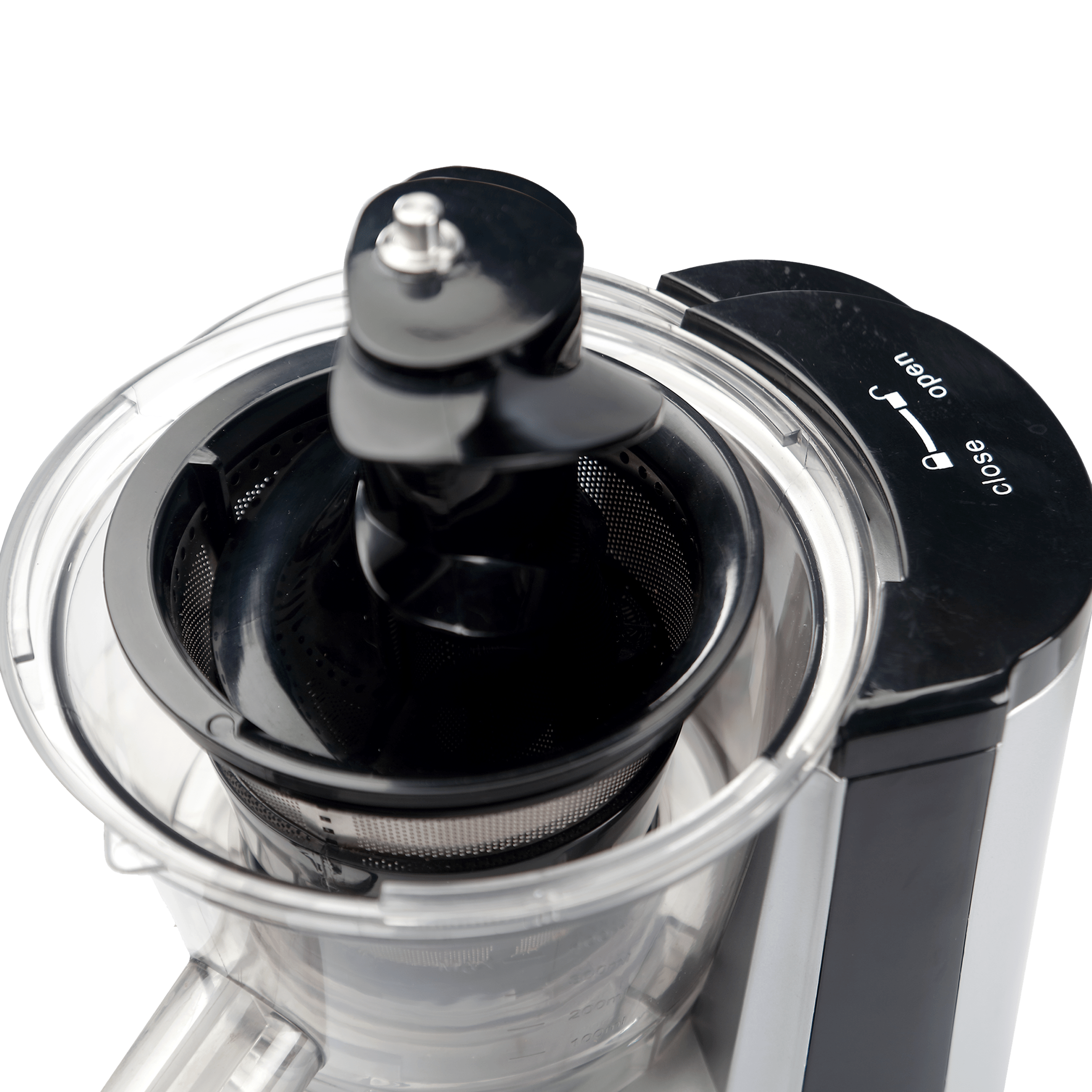 Croma 200 Watt Cold Press Slow Juicer (60 RPM, Non-Slip Feet, Silver)_4