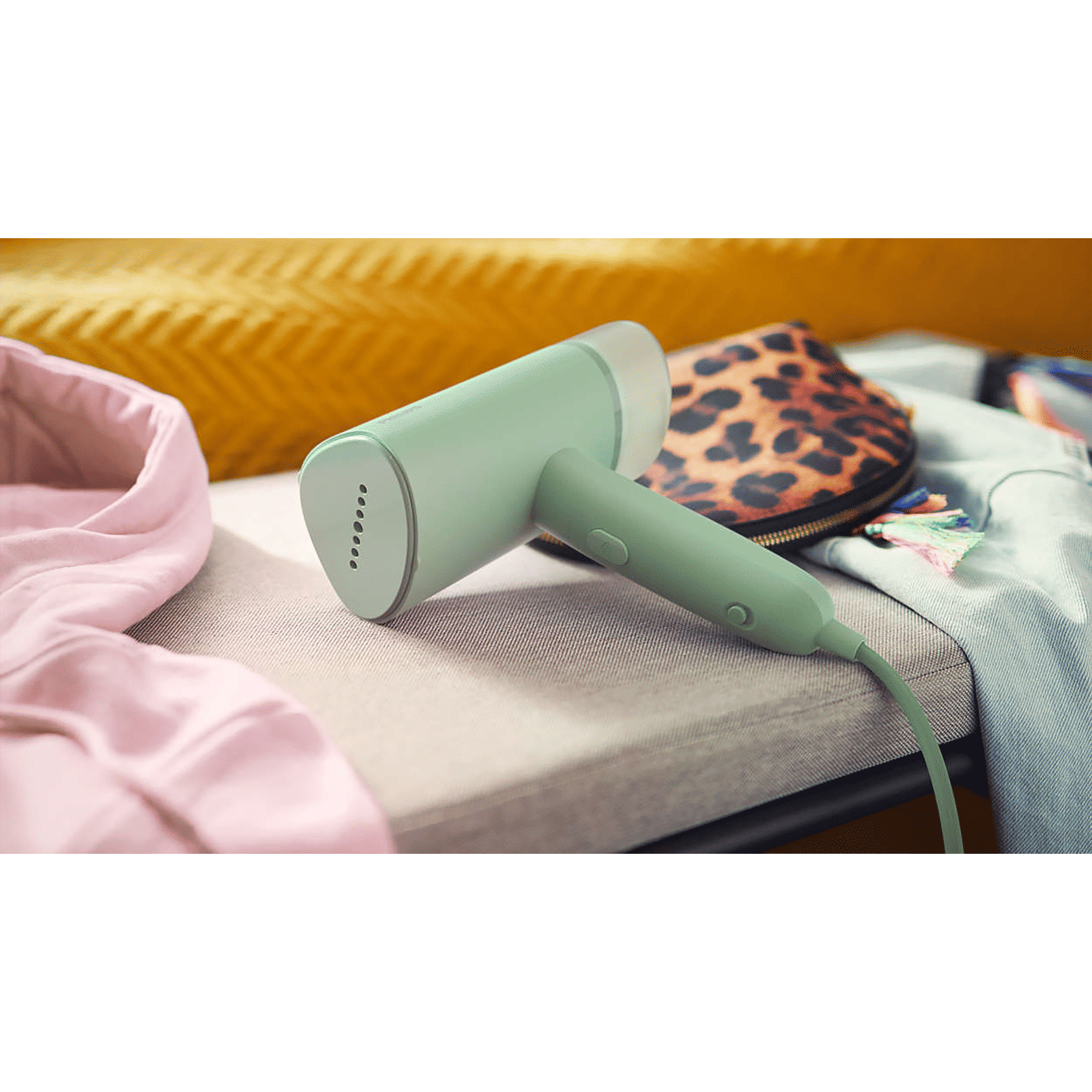 PHILIPS 3000 Series 1000 Watts 100ml Garment Steamer (STH3010/70, Dessert Green)_7