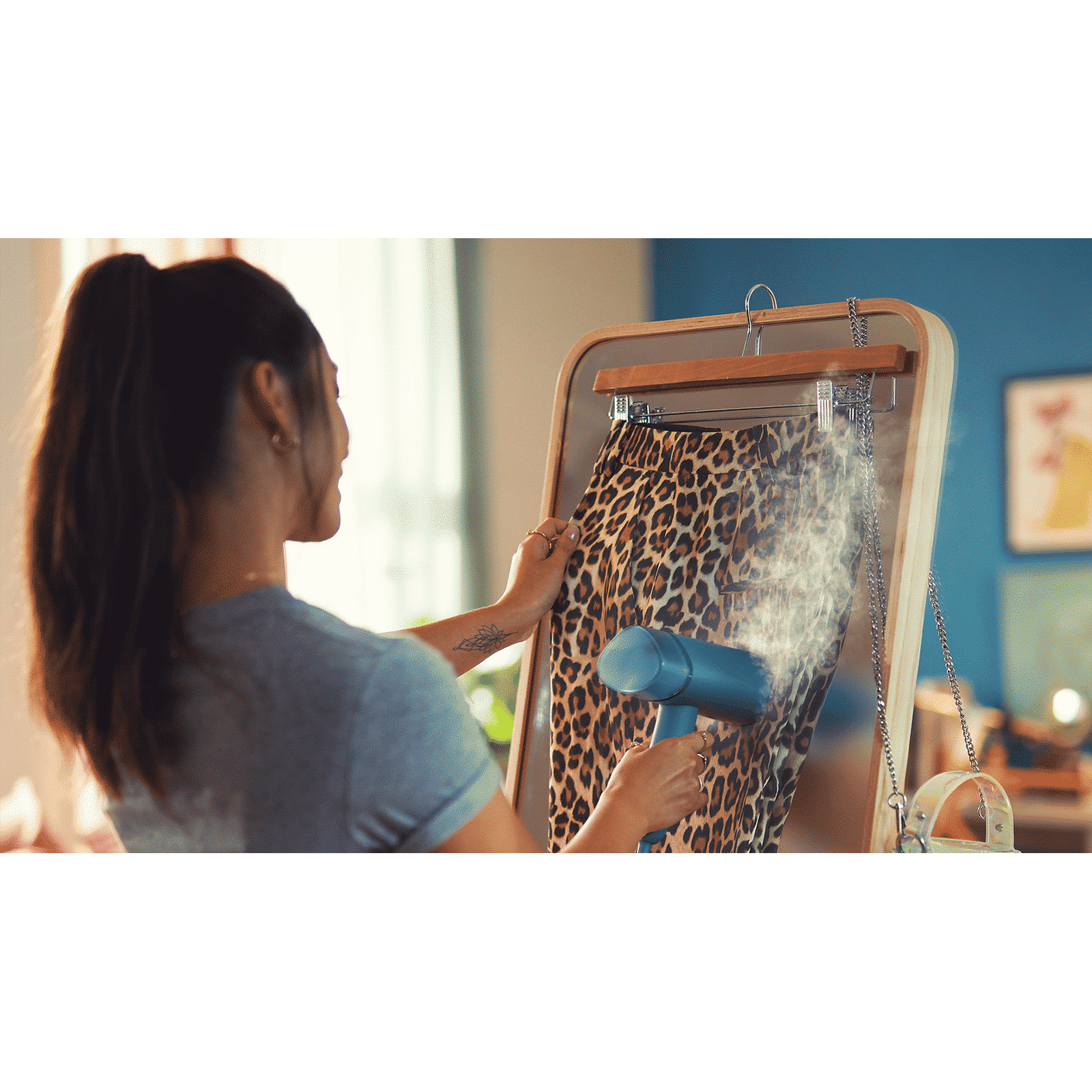 PHILIPS 3000 Series 1000 Watts Handheld Garment Steamer (100ml Water Tank, 1 Modes, Foldable, Reno Blue)_13