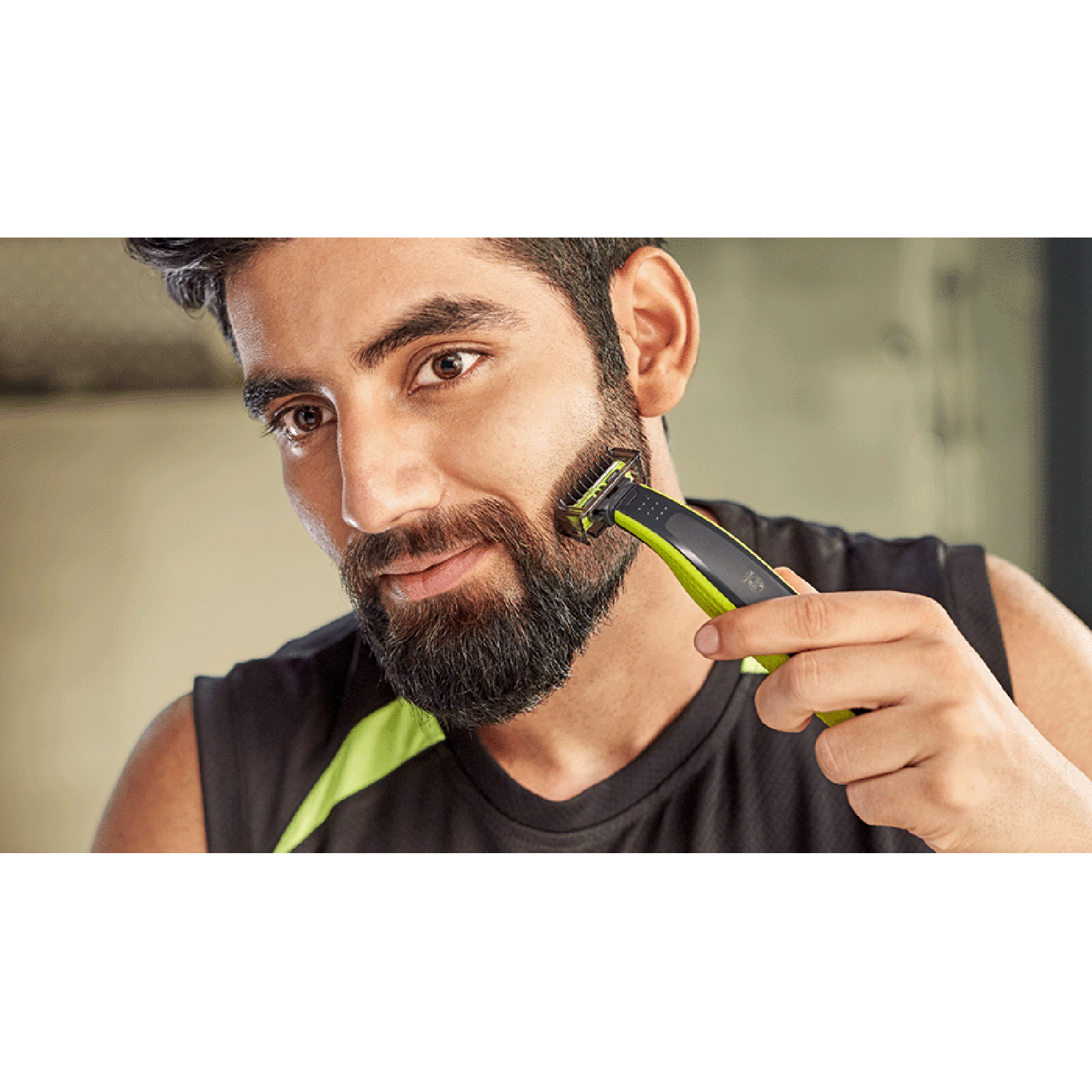 PHILIPS OneBlade Rechargeable Cordless Shaver for Face for Men (60min Runtime, Unique OneBlade Technology, Lime Green & Charcoal Grey)_7
