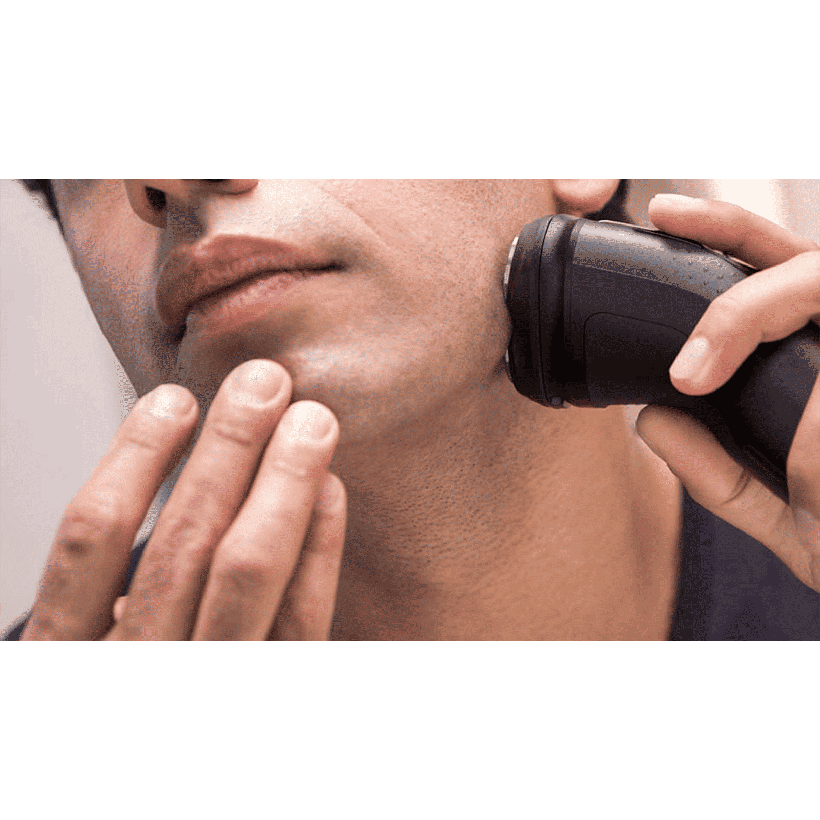 PHILIPS Series 1000 Rechargeable Cordless Shaver for Face for Men (40min Runtime, ComfortCut Blade System, Deep Black)_7