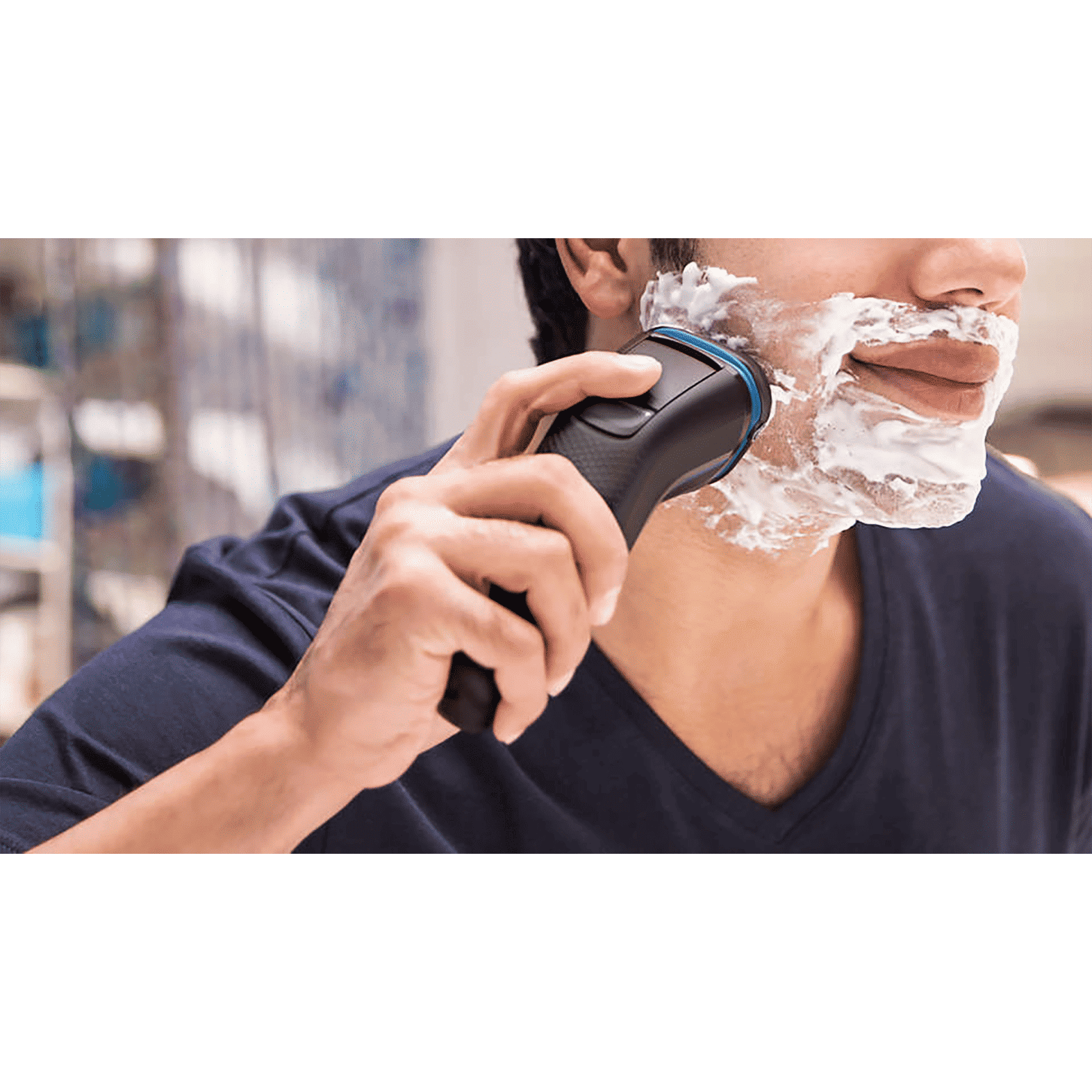 PHILIPS Series 3000 Rechargeable Cordless Shaver for Face for Men (55min Runtime, ComfortCut Blade System, Shiny Black) PHILIPS Series 3000 Rechargeable Cordless Shaver for Face for Men (55min Runtime, ComfortCut Blade System, Shiny Black)_4