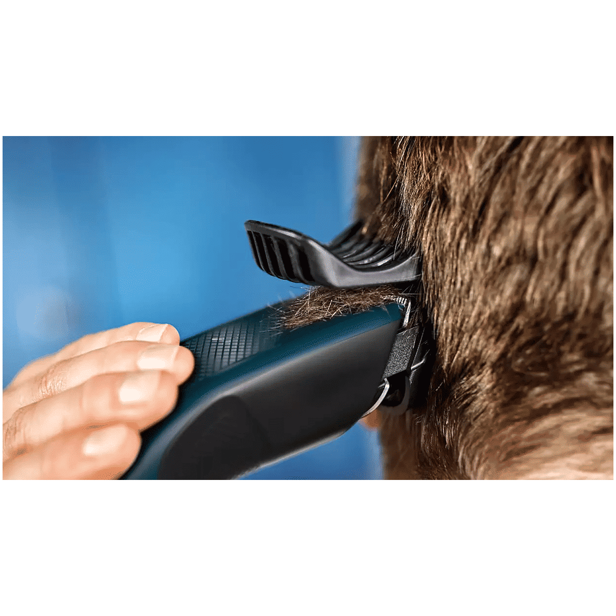 PHILIPS Series 3000 Stainless Steel Blades Corded Hair Clipper (13 Length Settings, HC3505/15, Blue) PHILIPS Series 3000 Stainless Steel Blades Corded Hair Clipper (13 Length Settings, HC3505/15, Blue)_11