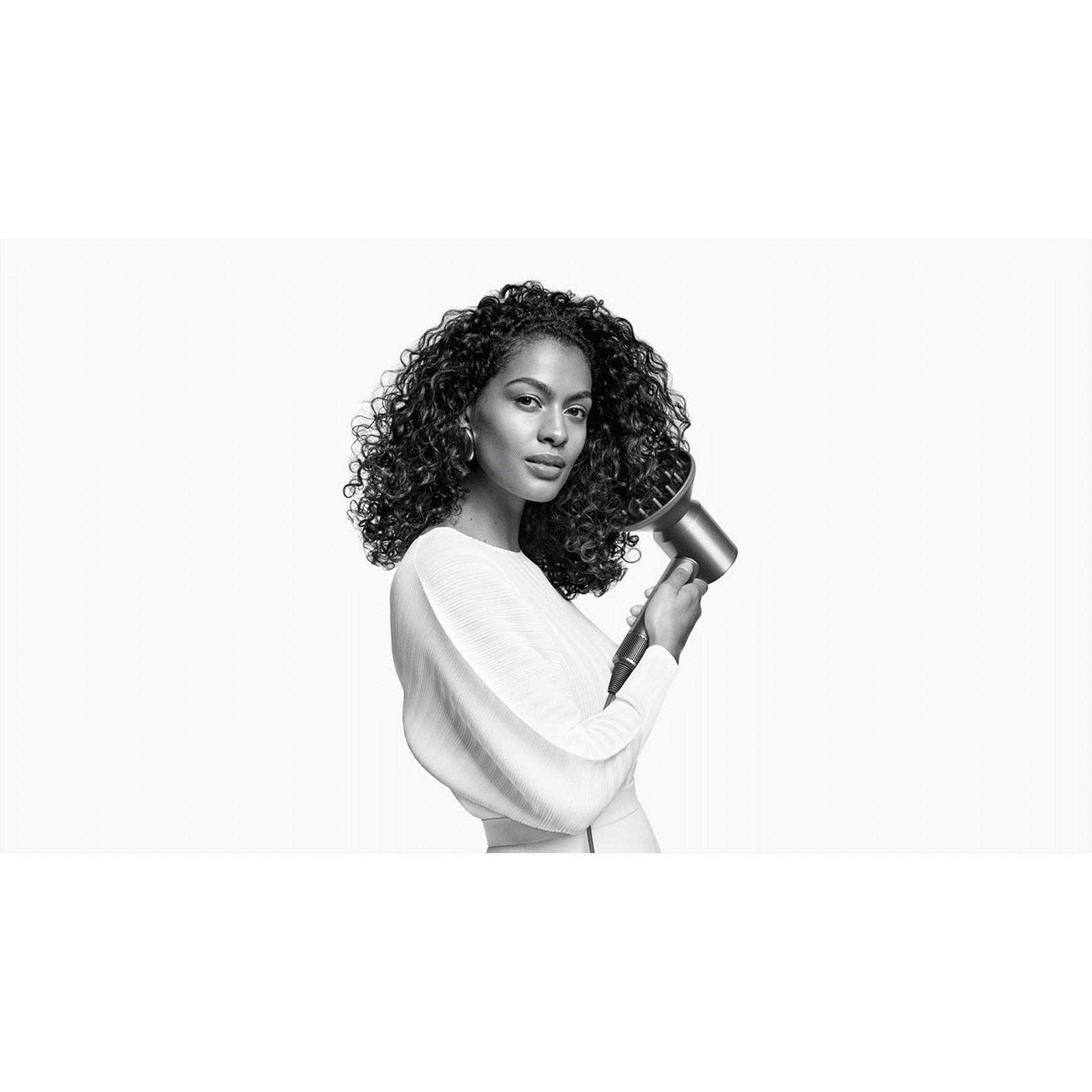 dyson Supersonic Hair Dryer with 4 Heat Settings & Cool Shot (Diffuser, Nickel & Copper)_4