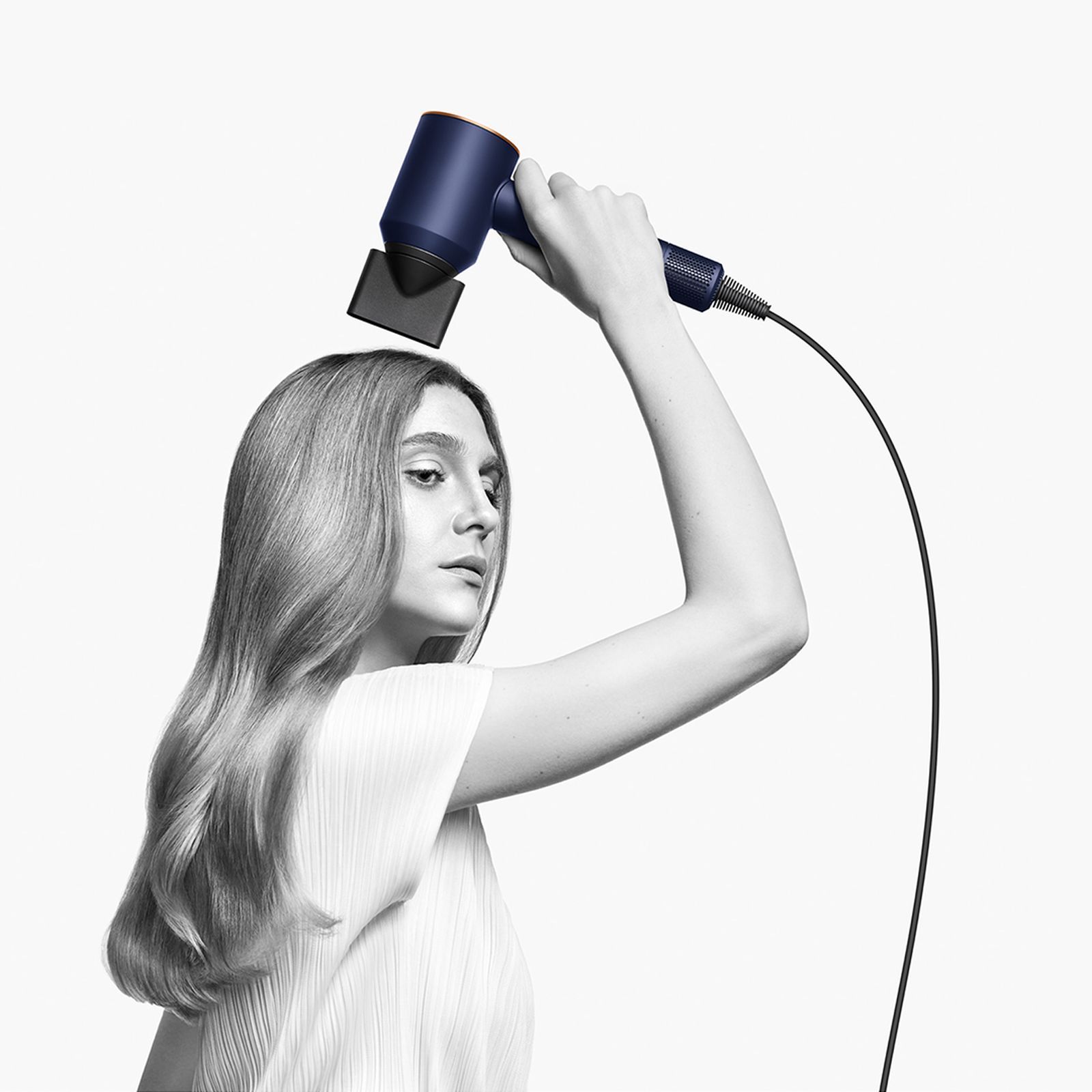 dyson Supersonic Hair Dryer with 4 Heat Settings and Cool Shot (Air Multiplier Technology, Prussian Blue and Rich Copper)_5