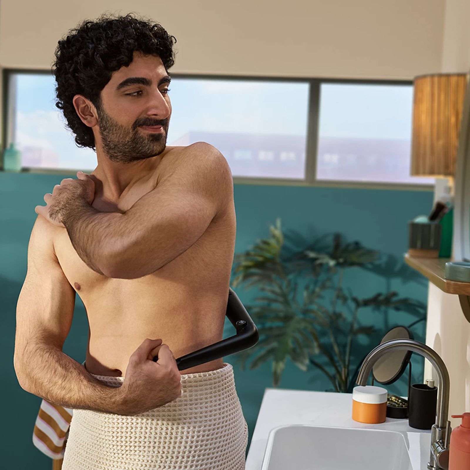 PHILIPS 5000 Series Rechargeable Cordless Body Groomer for Body for Men (100 Minutes, Cutting Technology, Deep Black)_7