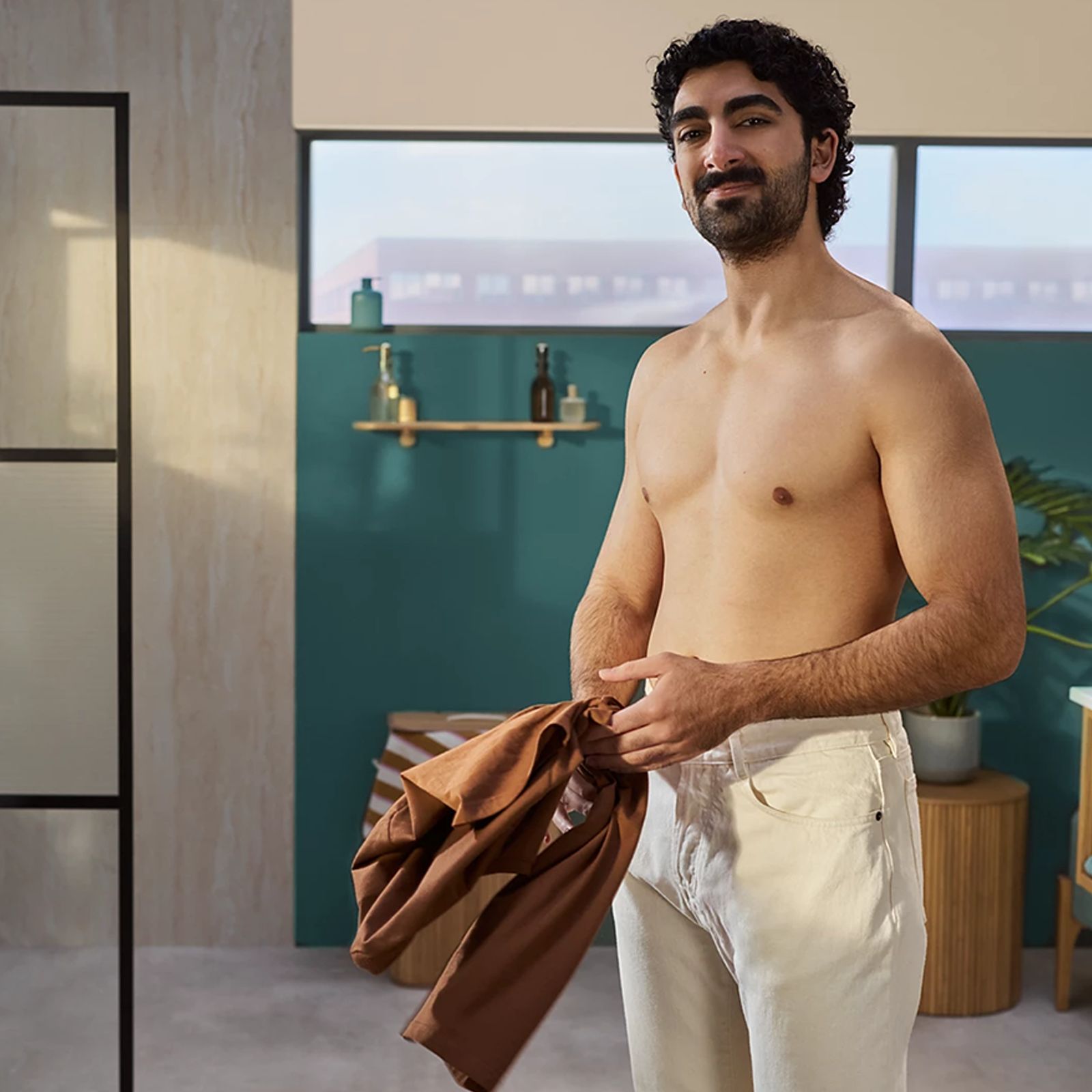 PHILIPS 5000 Series Rechargeable Cordless Body Groomer for Body for Men (100 Minutes, Cutting Technology, Deep Black)_9