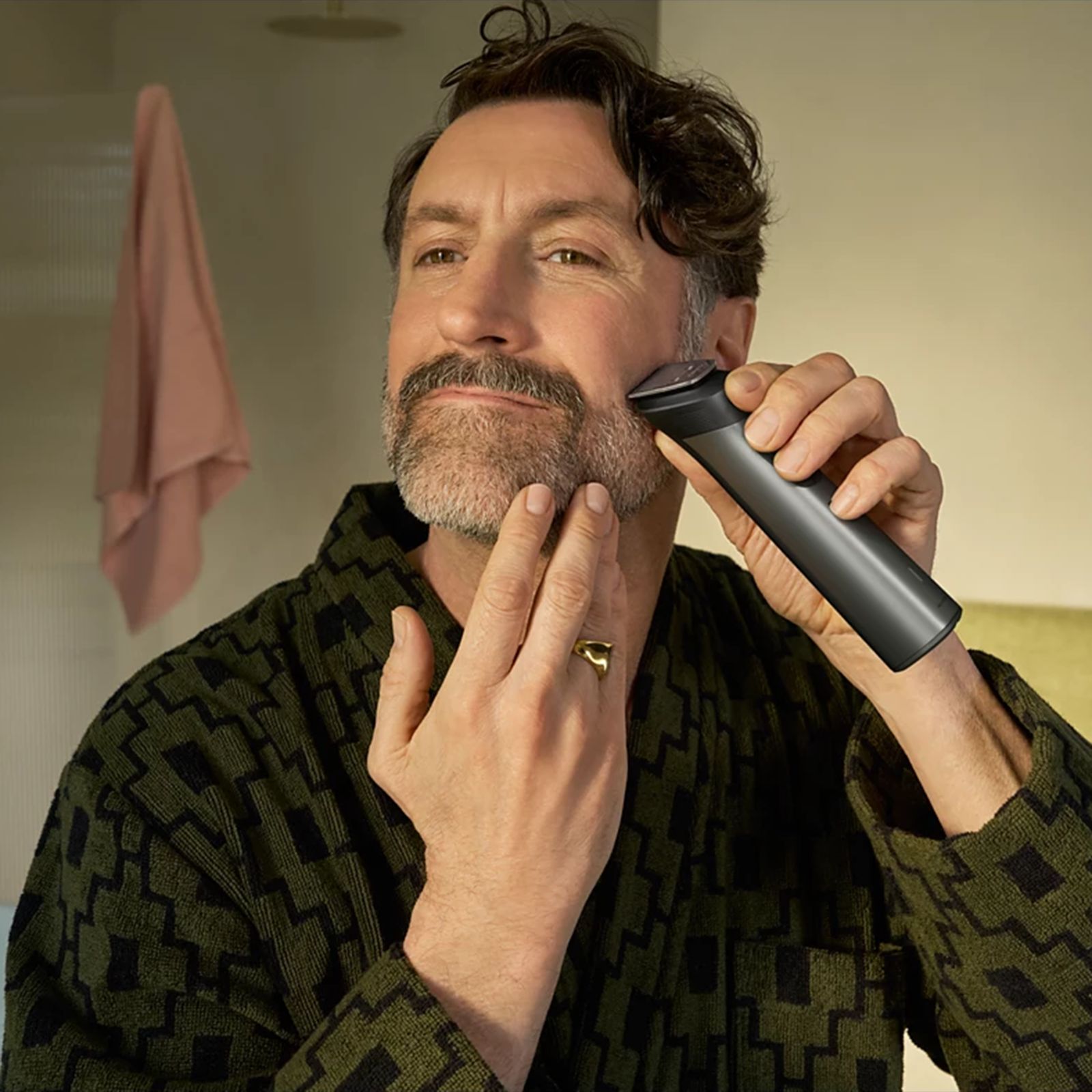 Philips 7000 Series 13-in-1 Rechargeable Cordless Multipurpose Trimmer for Head, Body, Face & Intimate Areas for Men (120min Runtime, BeardSense Technology, Grey)_8