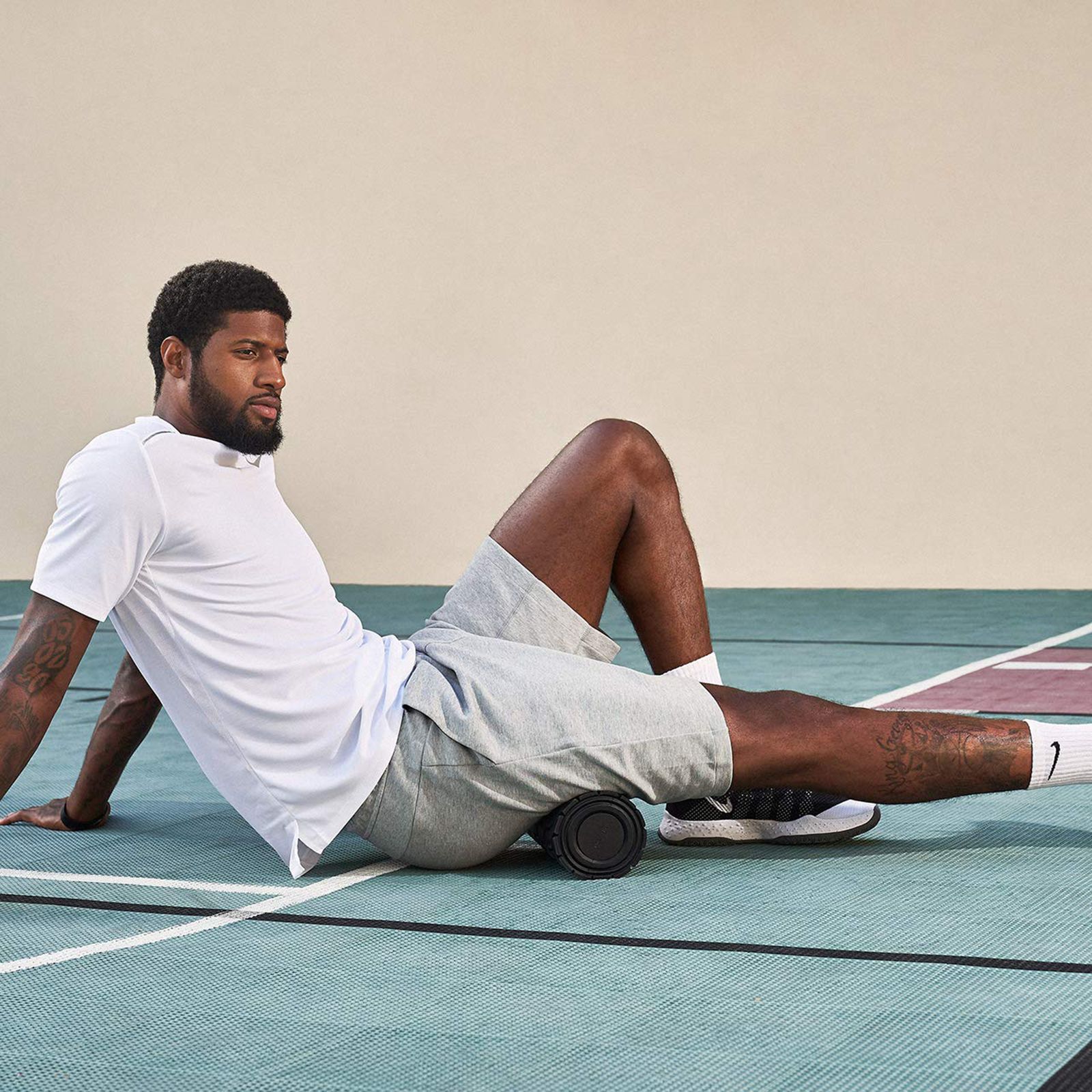 Therabody Theragun Wave Roller Full Body Massager (EVA High-Density Foam, Bluetooth Connectivity, Black)_8