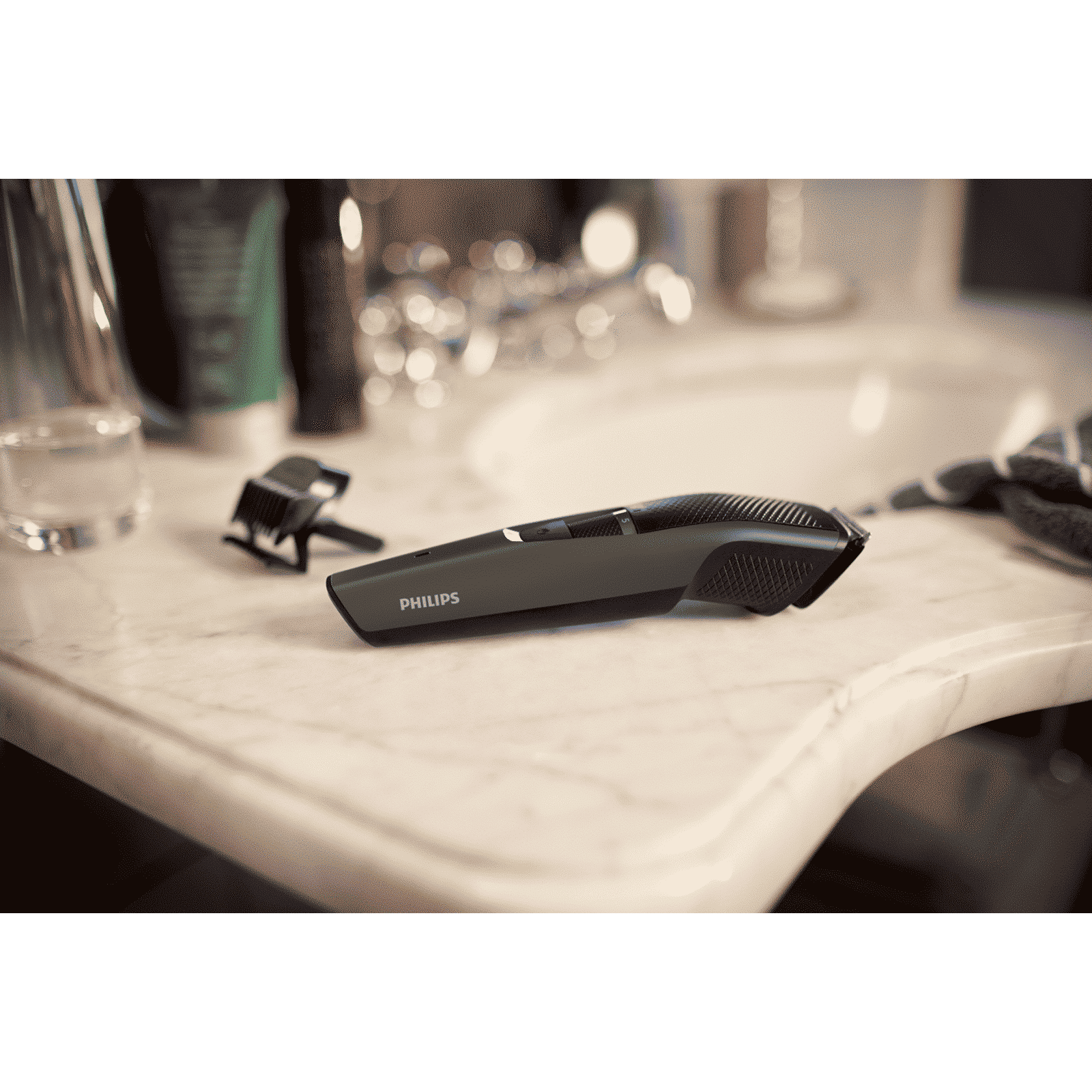 PHILIPS BT3302/15 Rechargeable Cordless Dry Trimmer for Beard and Body with 10 Length Settings for Men (60mins Runtime, Stainless Steel Blade, Black and Grey) PHILIPS BT3302/15 Rechargeable Cordless Dry Trimmer for Beard and Body with 10 Length Settings for Men (60mins Runtime, Stainless Steel Blade, Black and Grey)_6