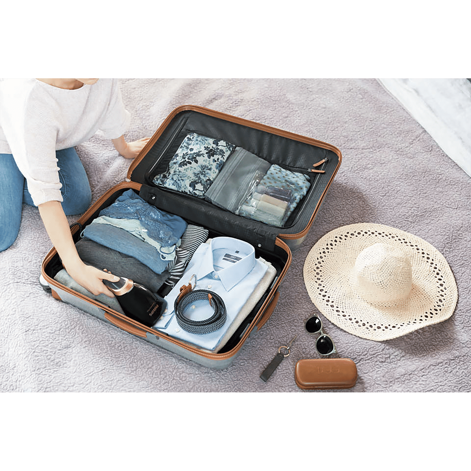 PHILIPS Steam&Go 1300 Watts Handheld Garment Steamer (70ml Water Tank, SmartFlow Technology, Black)_7