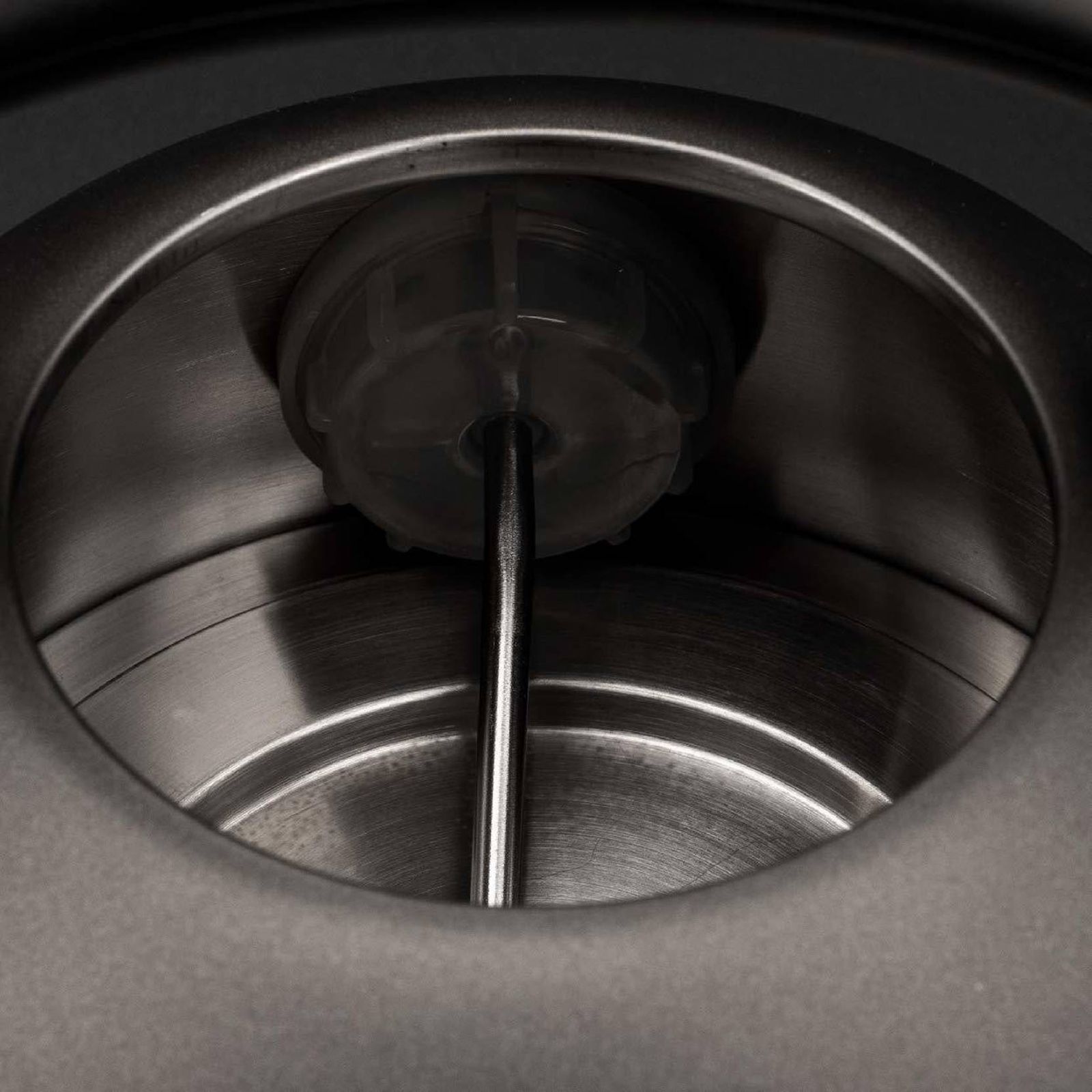 HAFELE Dome 2150 Watt 1.7 Litre Electric Kettle with Auto Shut Off (Red)_5